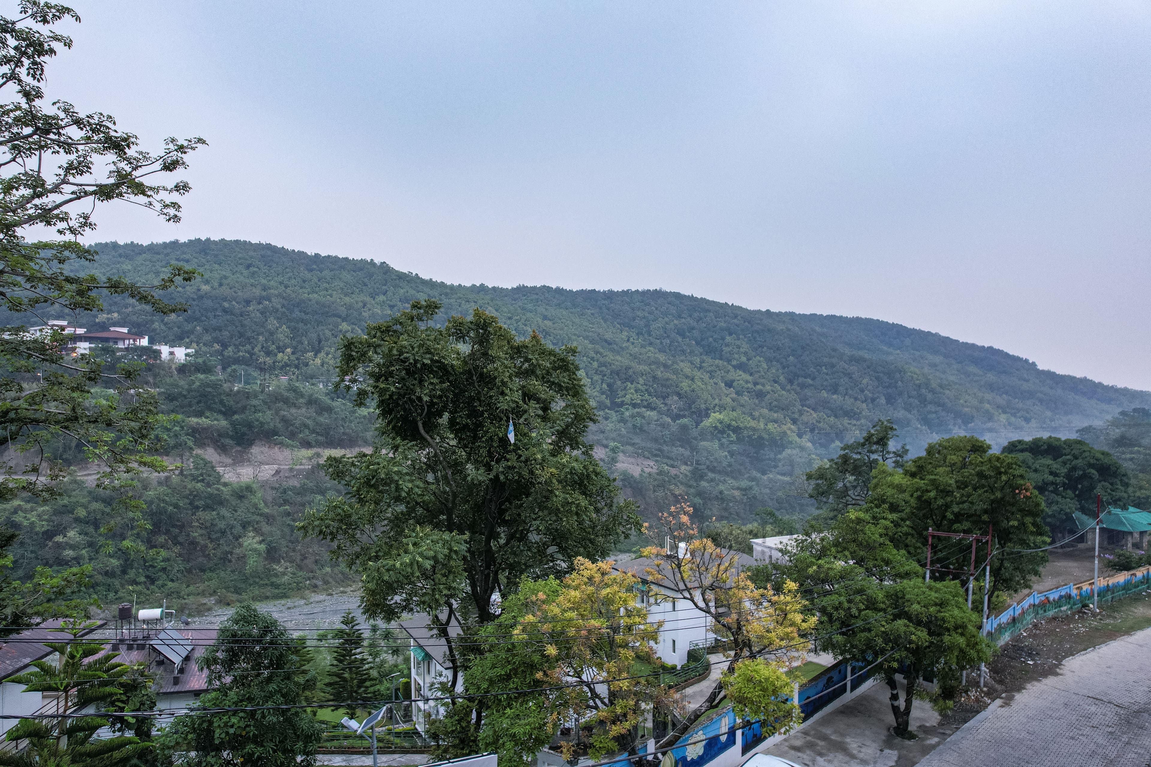 Udgam Vilas 3-BHK | Elegant Pet-friendly Apartment With Lift & Balcony Near Robber’s Cave - Image 31