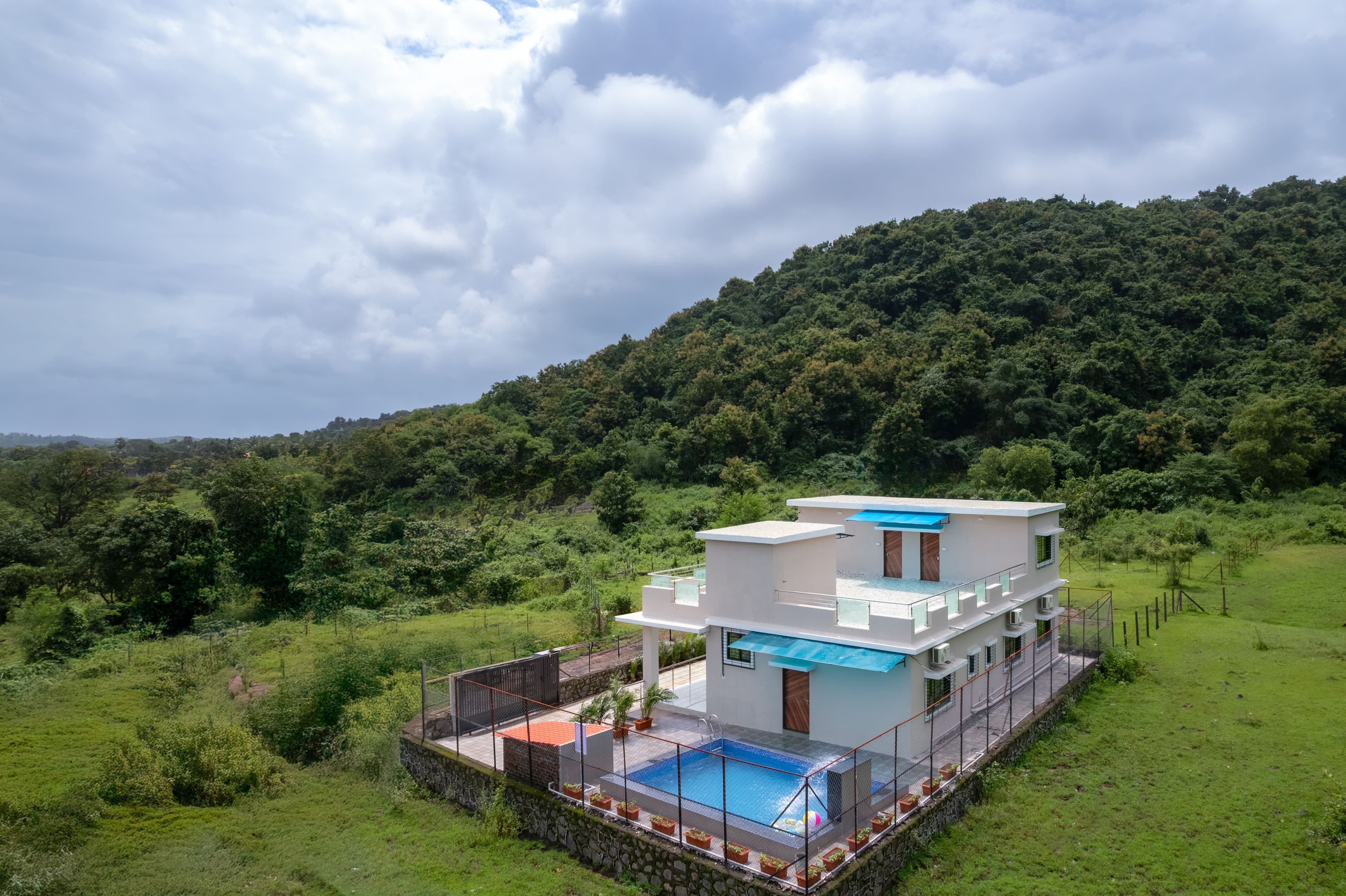 The Fernstead | Hillview 4-BHK Villa With Private Pool & Terrace; Near Major Beaches - Image 44