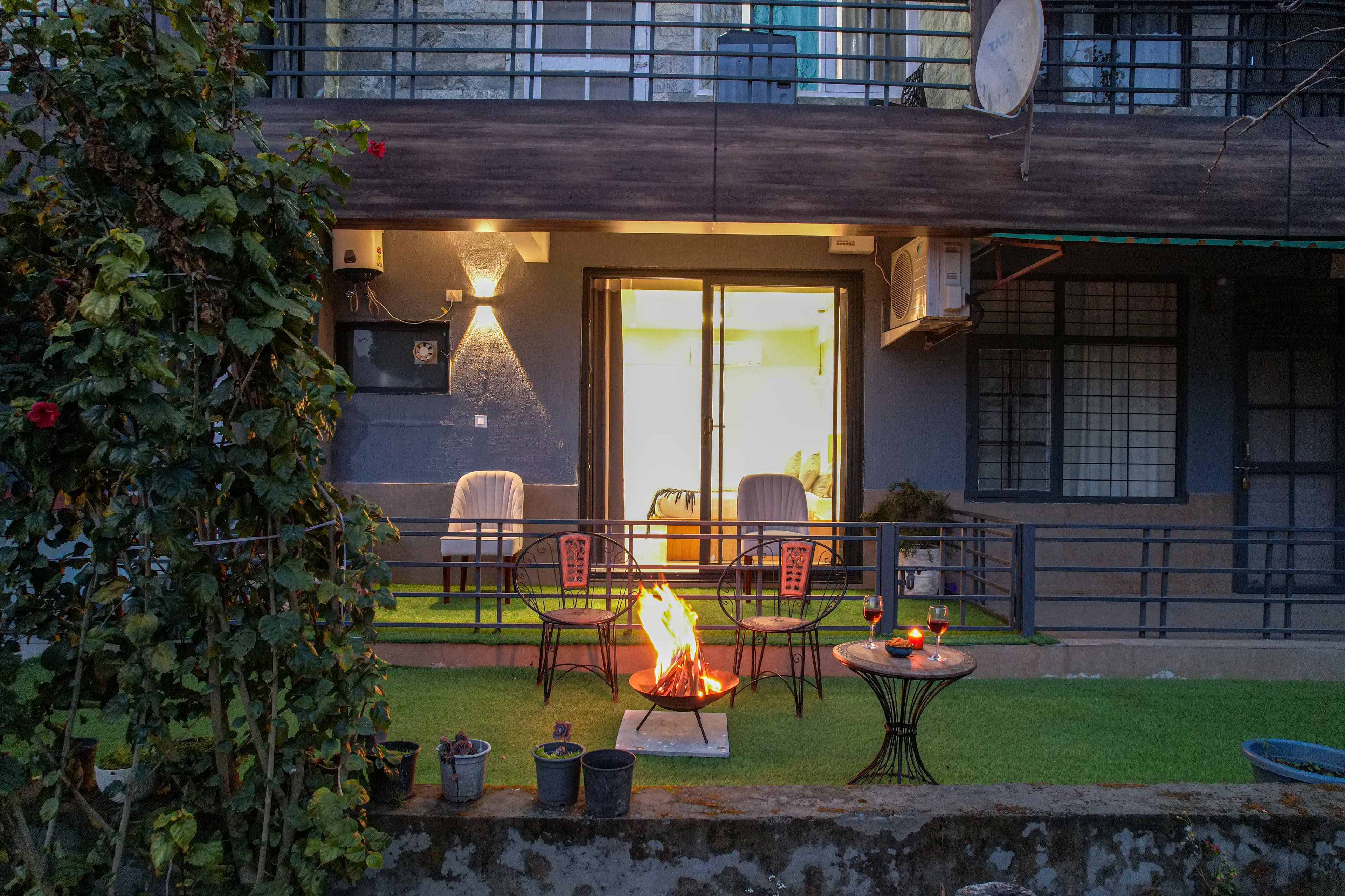 Lakefront S-1 | 1-BHK Apartment Close to Naukuchiatal Lake - Image 21