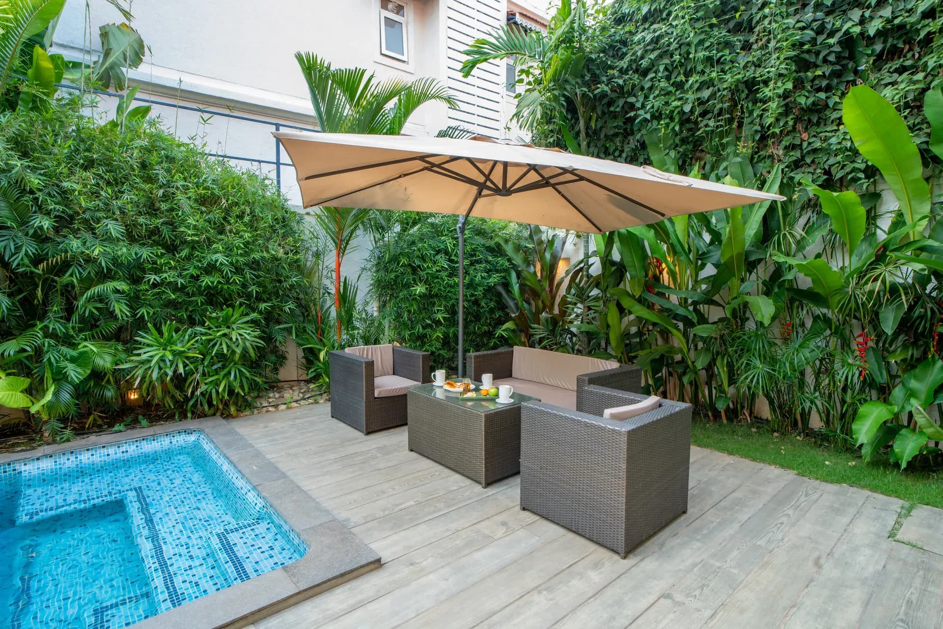 Lumin | 4-BHK | Pvt Pool | Garden | Bar - Image 6