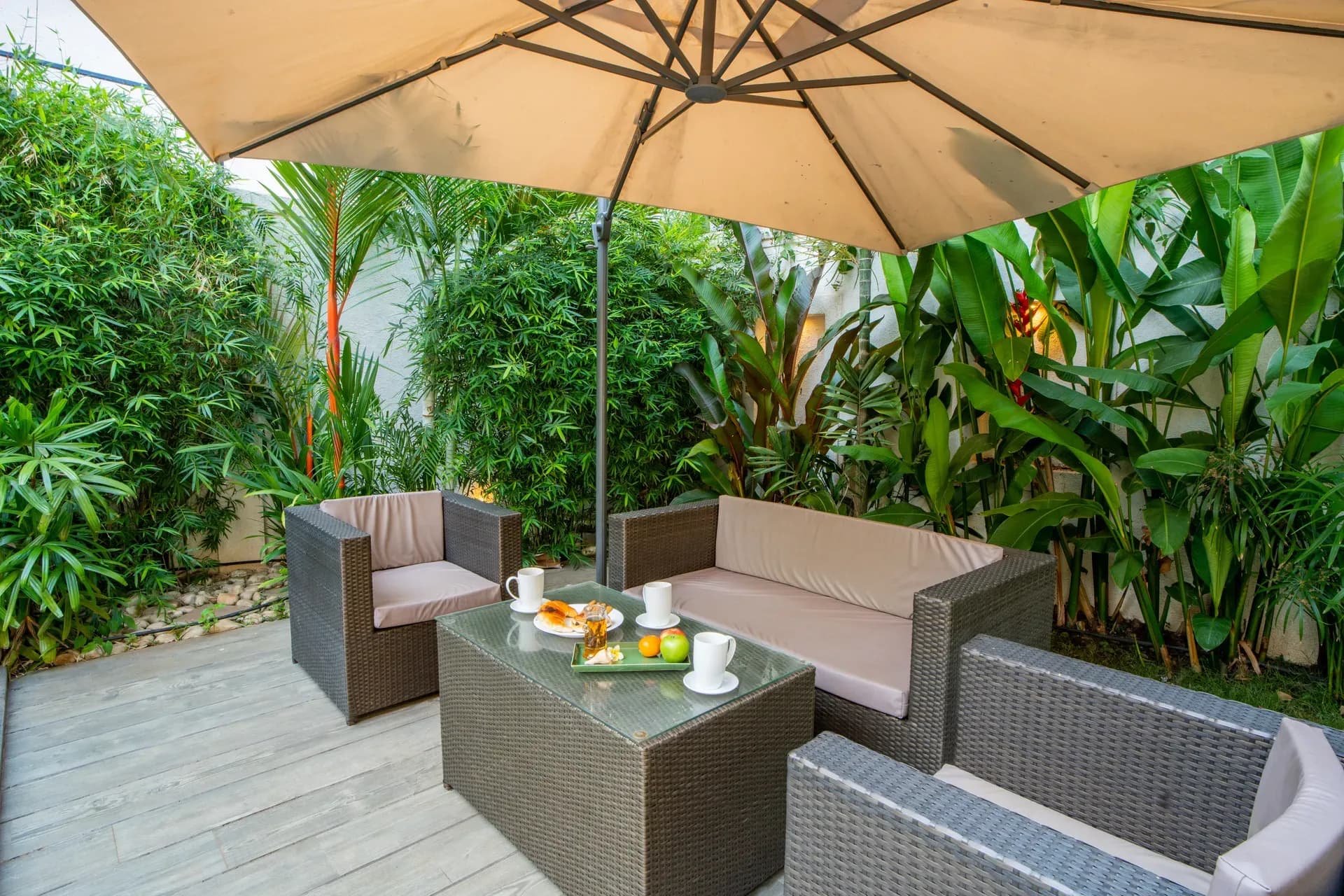 Lumin | 4-BHK | Pvt Pool | Garden | Bar - Image 7