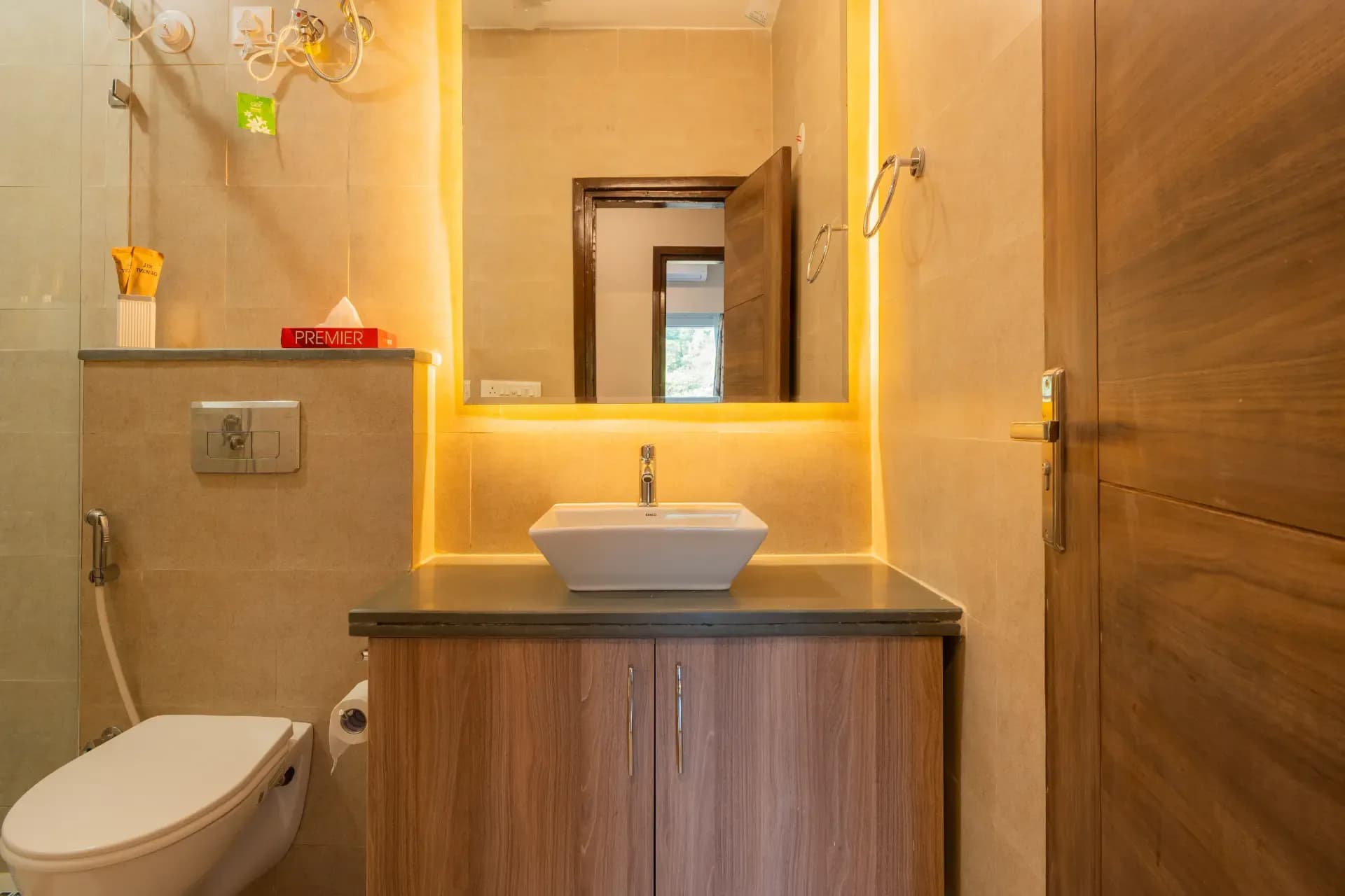 Veera Marina | 3-BHK Penthouse With Terrace, Common Pools & Lift, Near Candolim Beach - Image 29