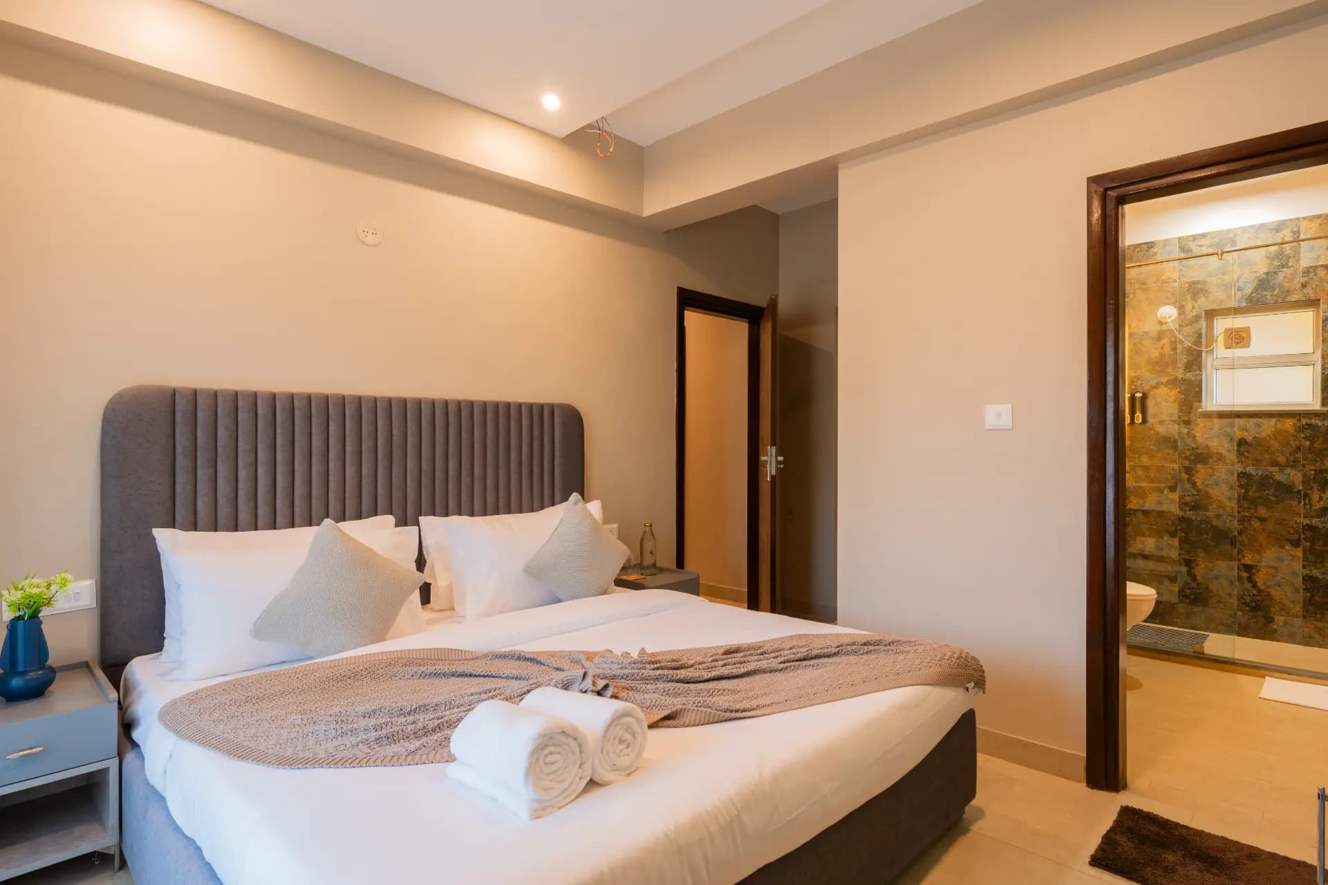 Veera Marina | 3-BHK Penthouse With Terrace, Common Pools & Lift, Near Candolim Beach - Image 24