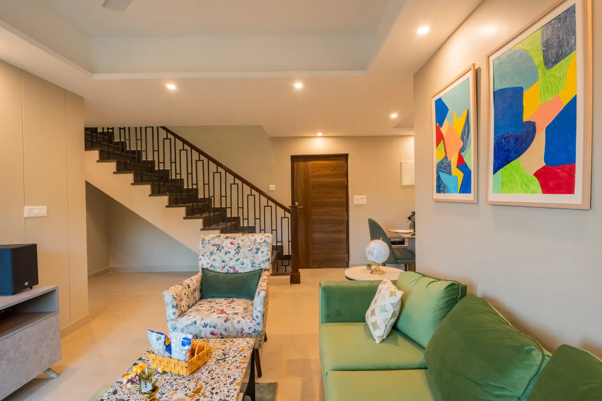 Veera Marina | 3-BHK Penthouse With Terrace, Common Pools & Lift, Near Candolim Beach - Image 18