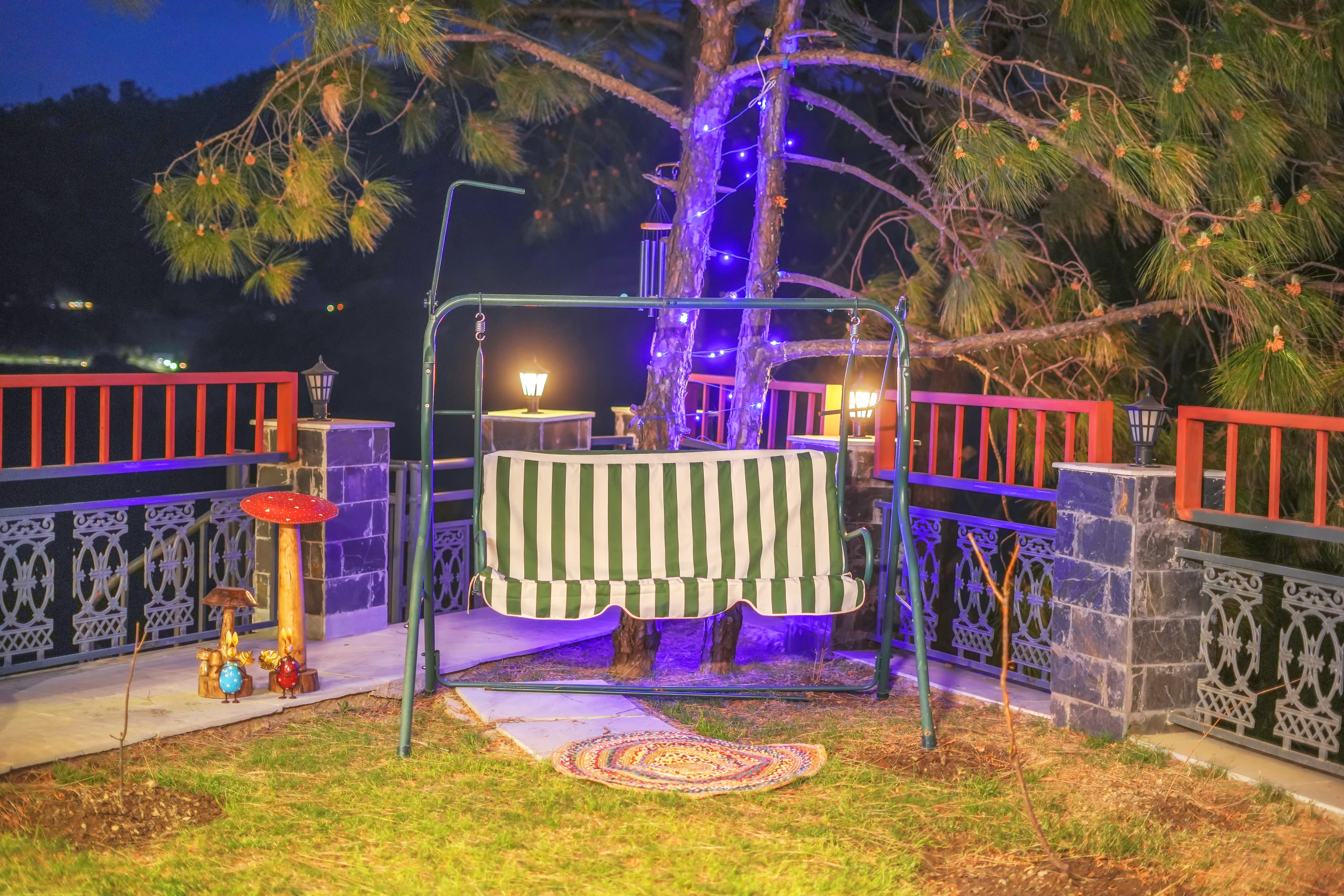 Kavya Villa | 4-BHK Pet-friendly Villa With Lounge, Game Zone, Sit-Out Areas & Panoramic Views in Kasauli Hills - Image 7