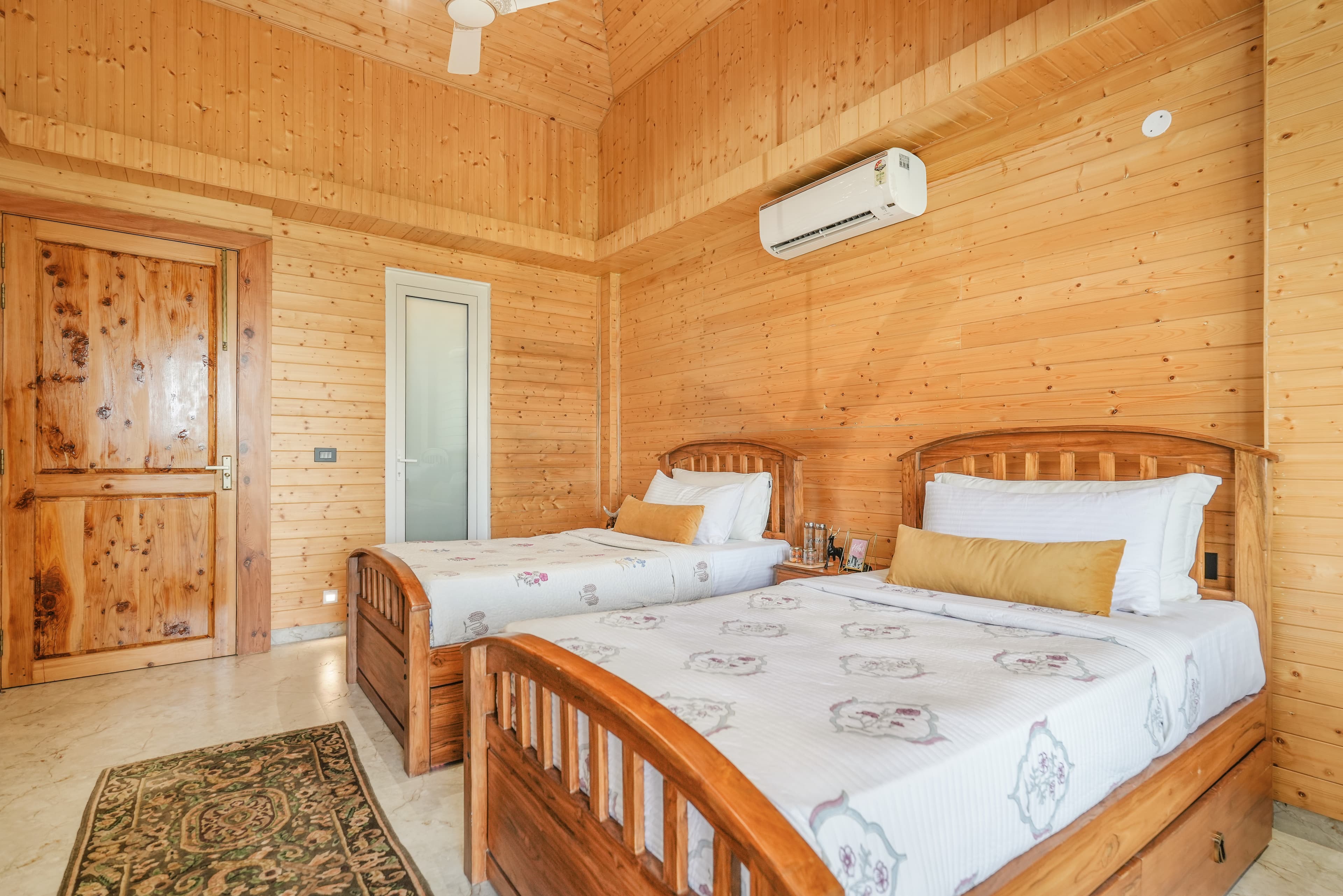 Kavya Villa | 4-BHK Pet-friendly Villa With Lounge, Game Zone, Sit-Out Areas & Panoramic Views in Kasauli Hills - Image 48