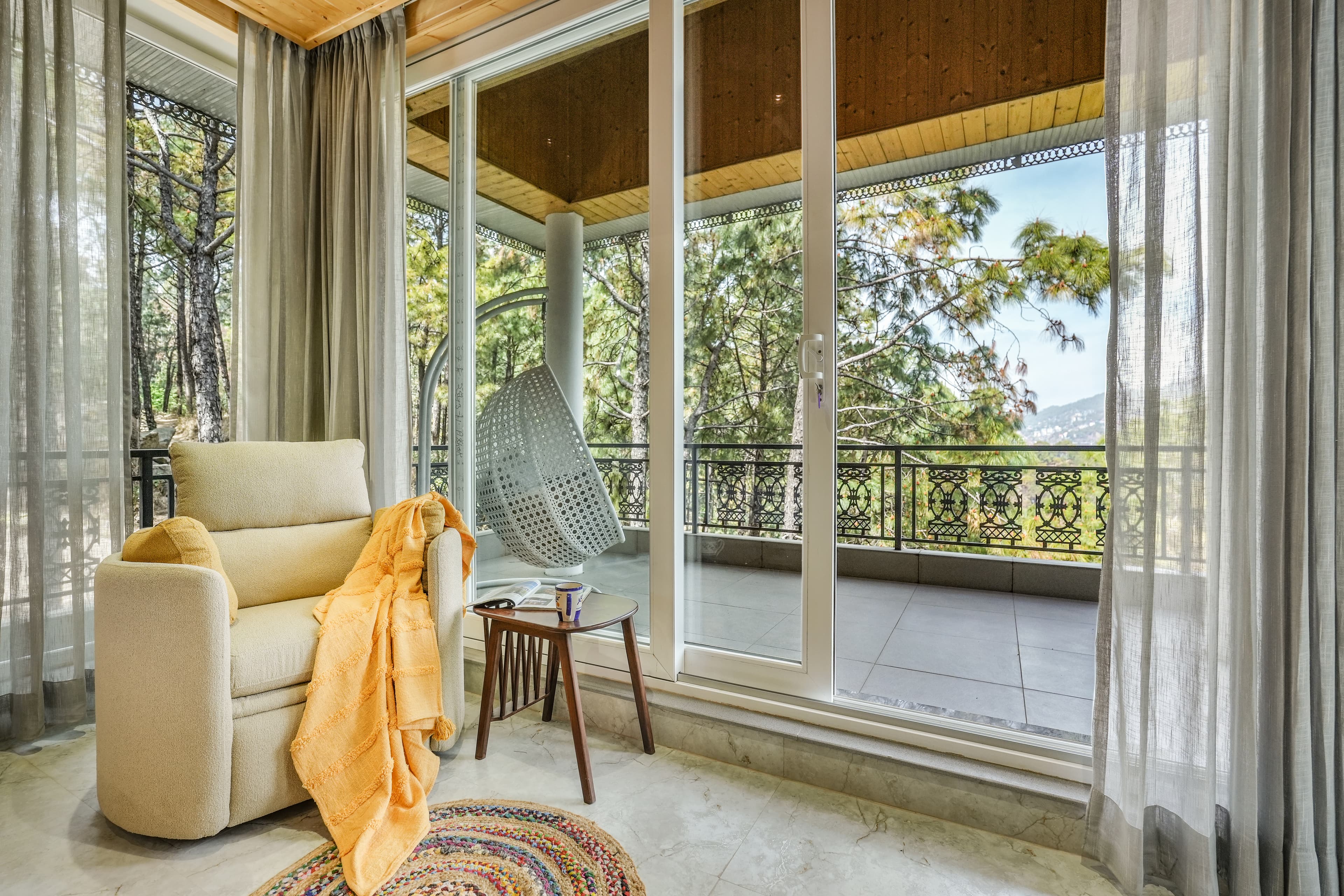 Kavya Villa | 4-BHK Pet-friendly Villa With Lounge, Game Zone, Sit-Out Areas & Panoramic Views in Kasauli Hills - Image 18