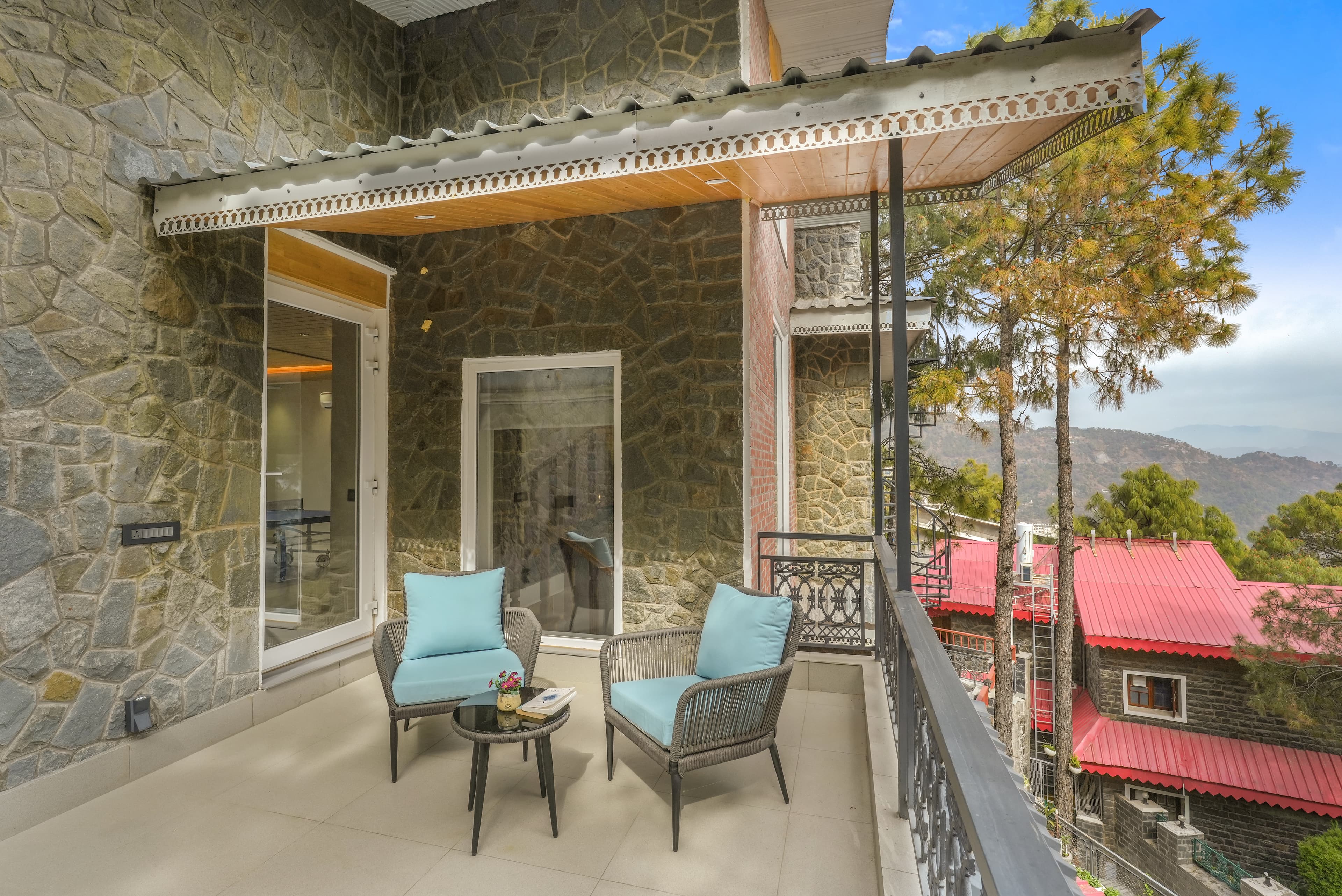 Kavya Villa | 4-BHK Pet-friendly Villa With Lounge, Game Zone, Sit-Out Areas & Panoramic Views in Kasauli Hills - Image 28