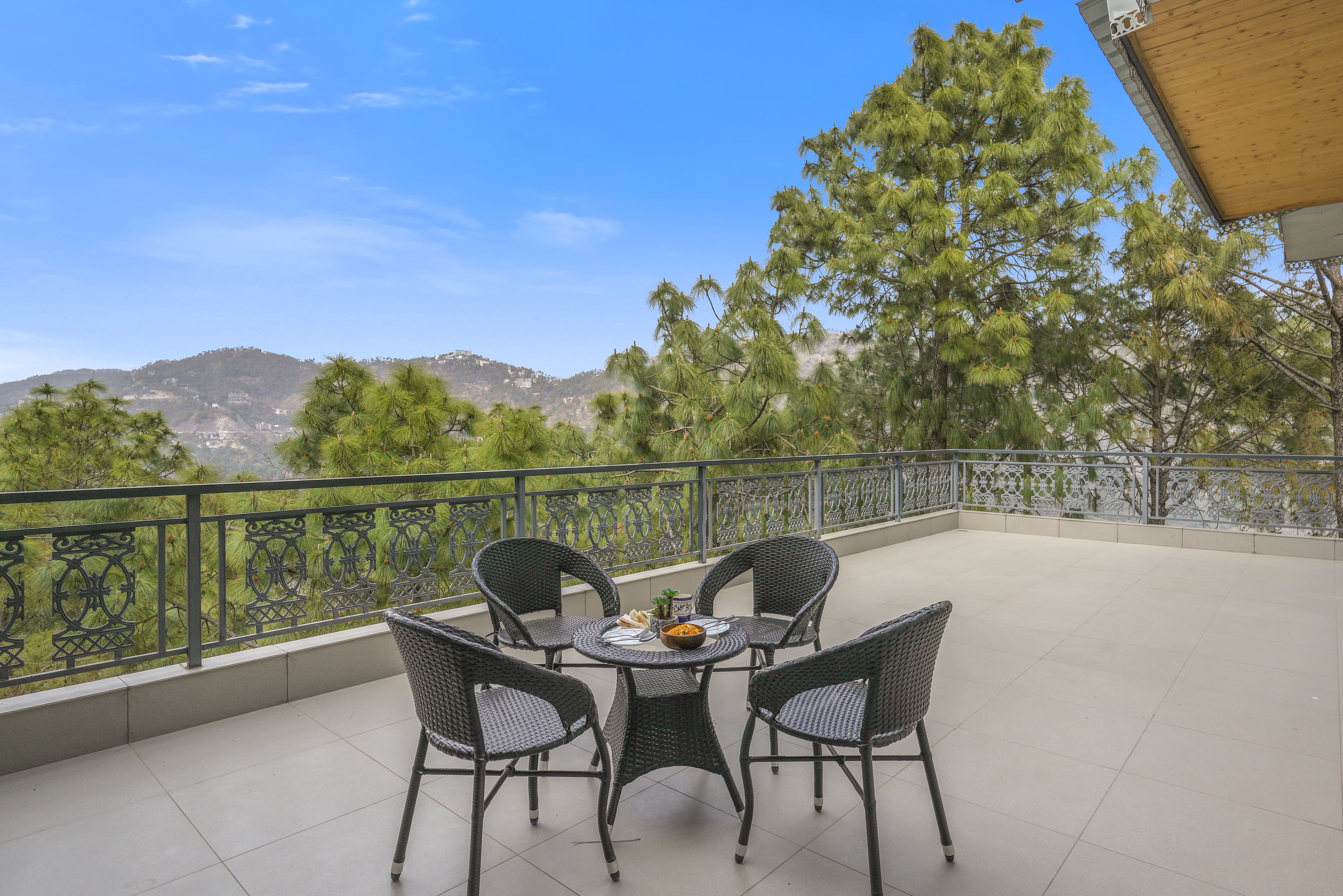 Kavya Villa | 4-BHK Pet-friendly Villa With Lounge, Game Zone, Sit-Out Areas & Panoramic Views in Kasauli Hills - Image 12