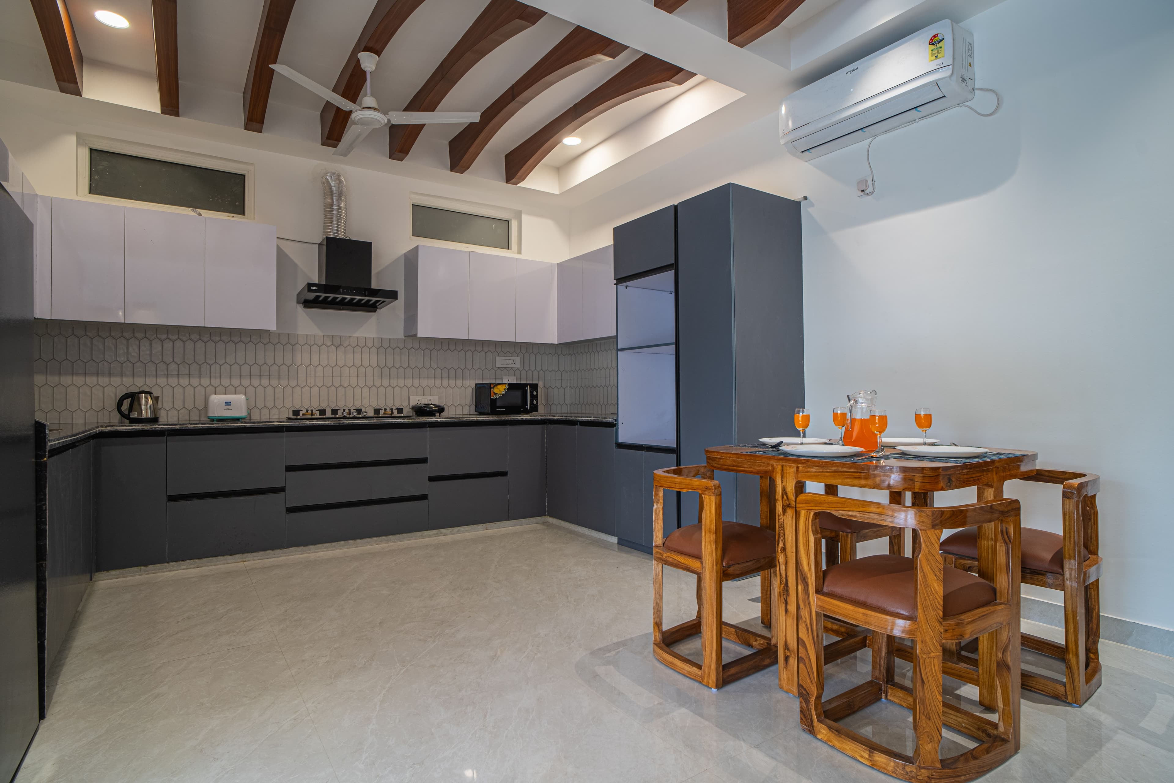 Udgam Vilas 3-BHK With Jacuzzi | Pet-friendly Hillside Apartment With Lift Near Robber’s Cave - Image 23