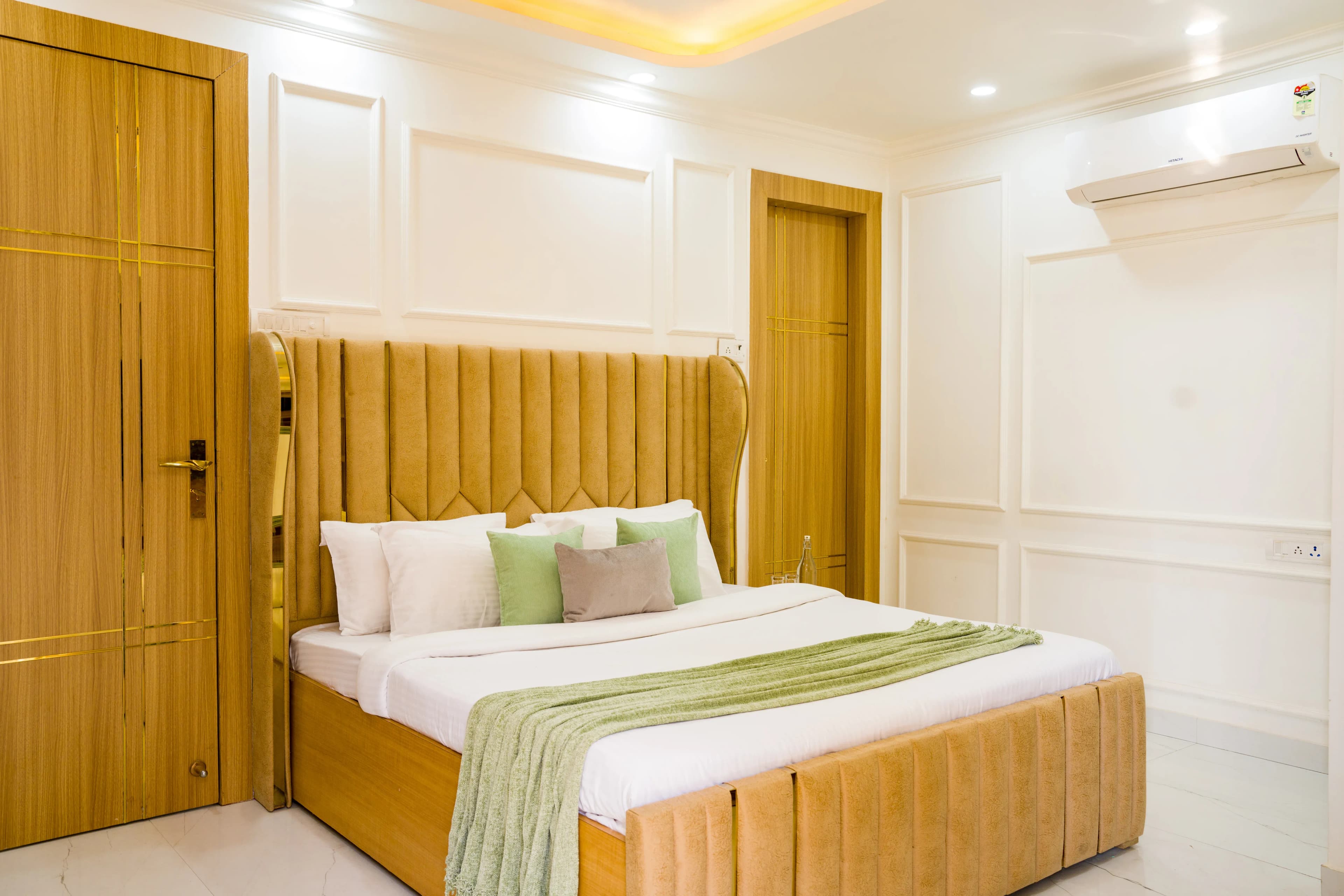 Miyabi Premium Suite | Chic 1-BHK Suite With Common Pool, Terrace & Gym - Image 18