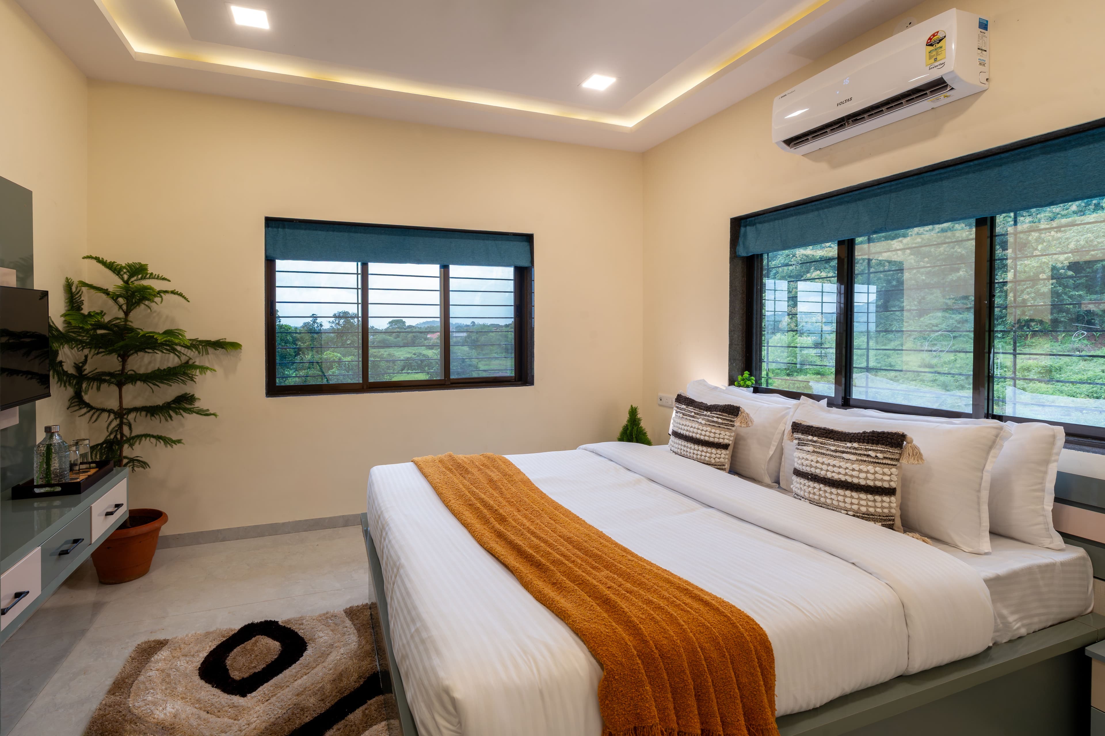 The Fernstead | Hillview 4-BHK Villa With Private Pool & Terrace; Near Major Beaches - Image 18