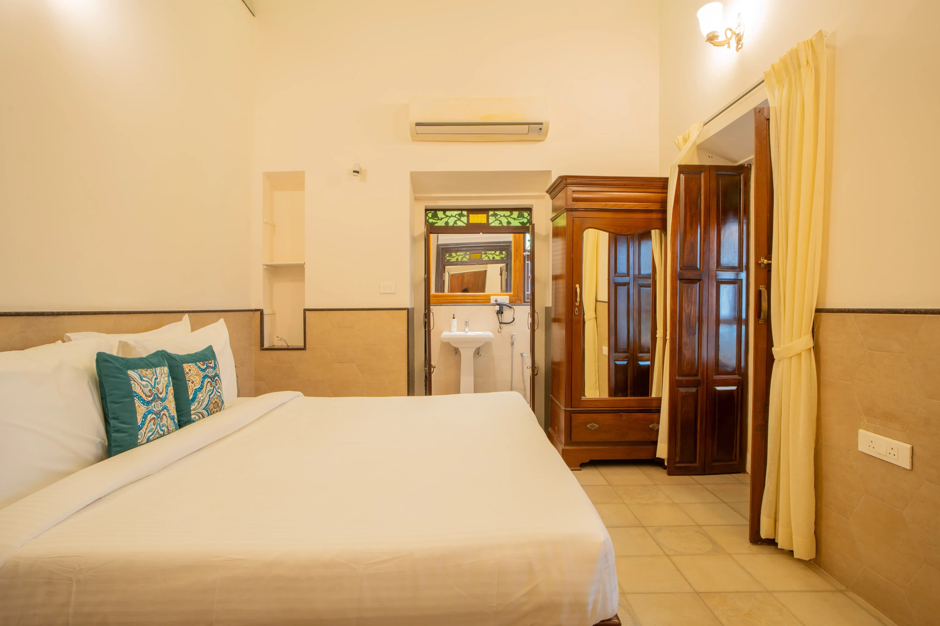Casa do Mar | Heritage Portuguese 4-BHK Villa Near Calangute Beach With Private Pool - Image 28