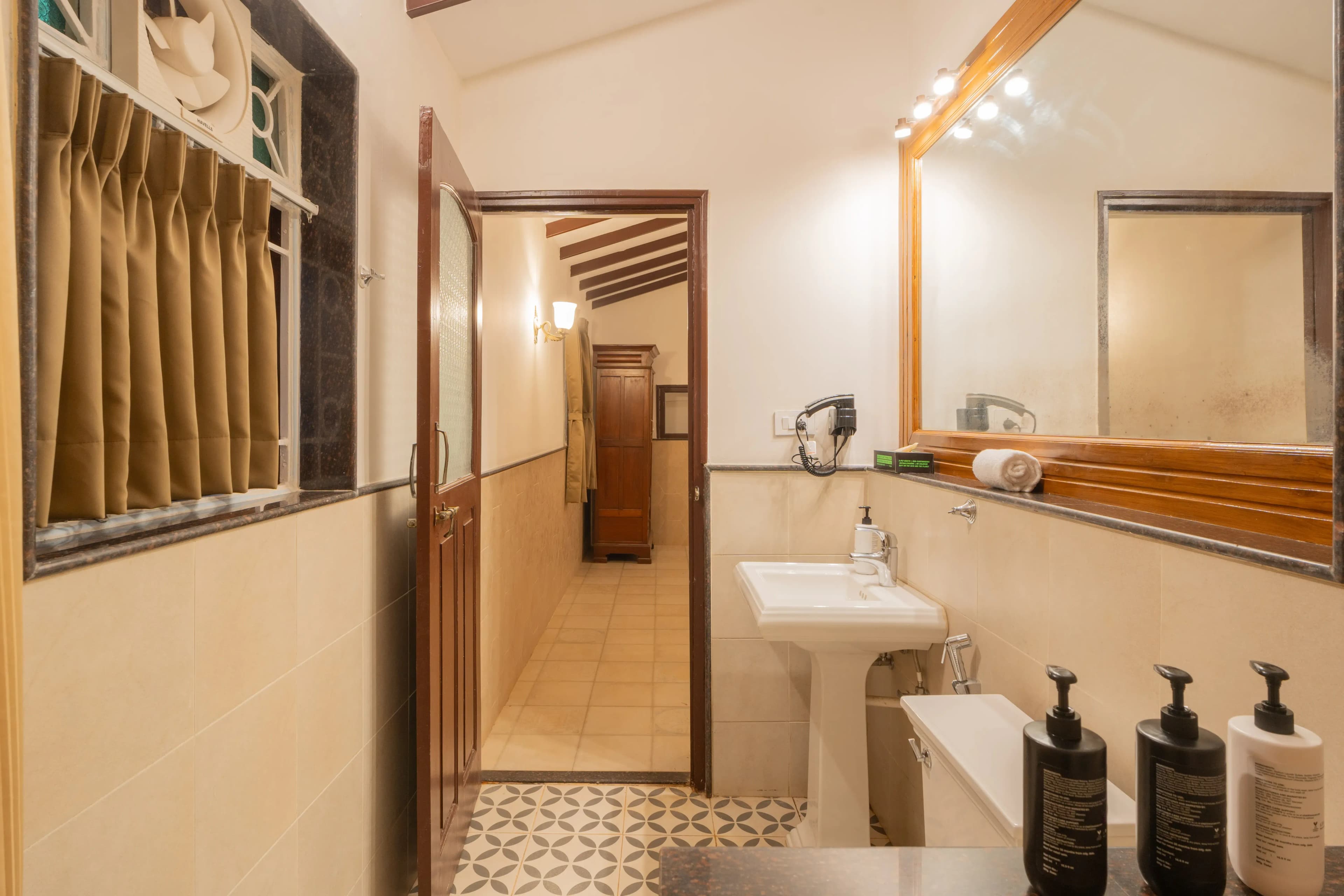 Casa do Mar | Heritage Portuguese 4-BHK Villa Near Calangute Beach With Private Pool - Image 26