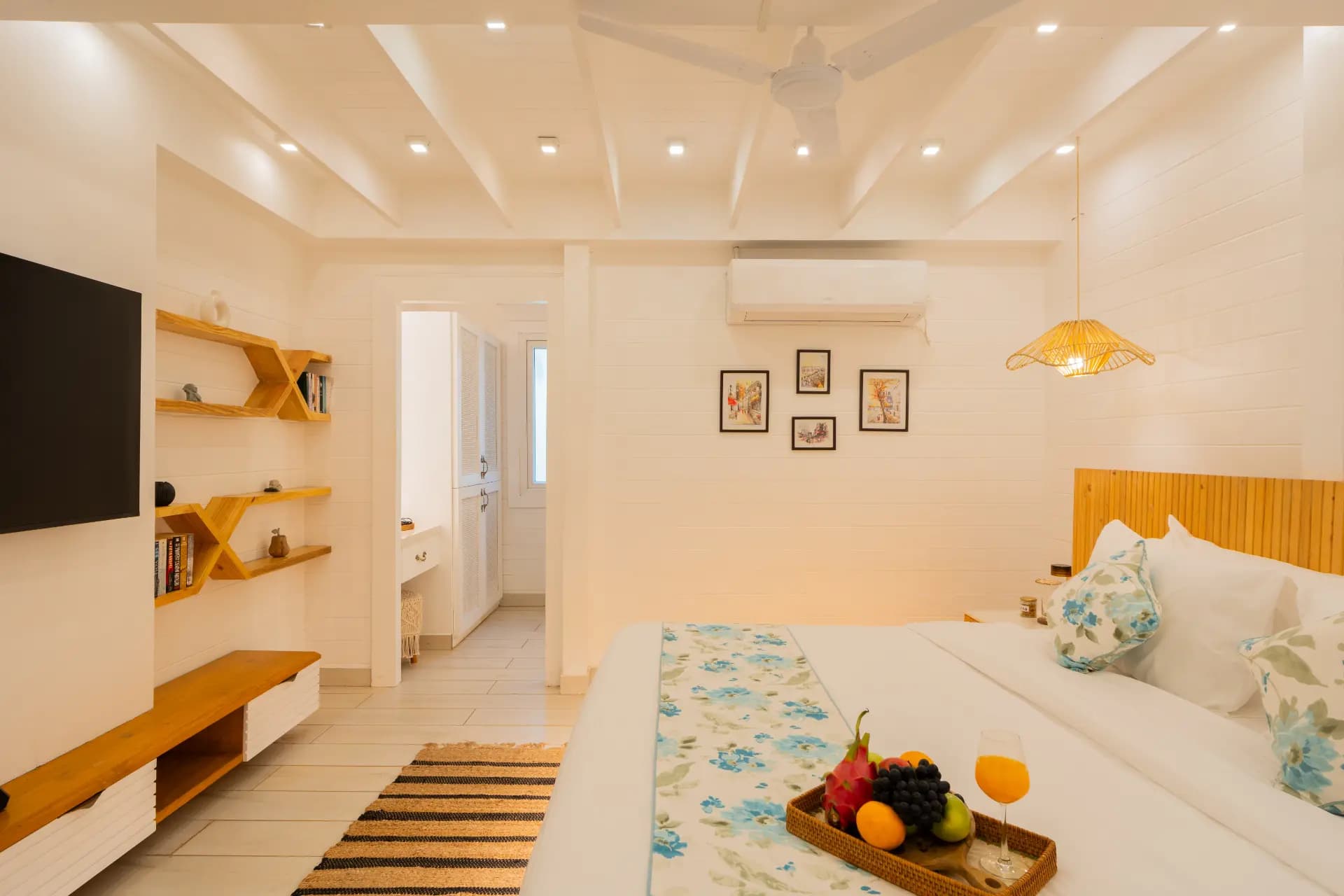 House of Neptune | 3-BHK Cottage  with Gazebo & Bar | 10 mtrs from Ashwem Beach - Image 39