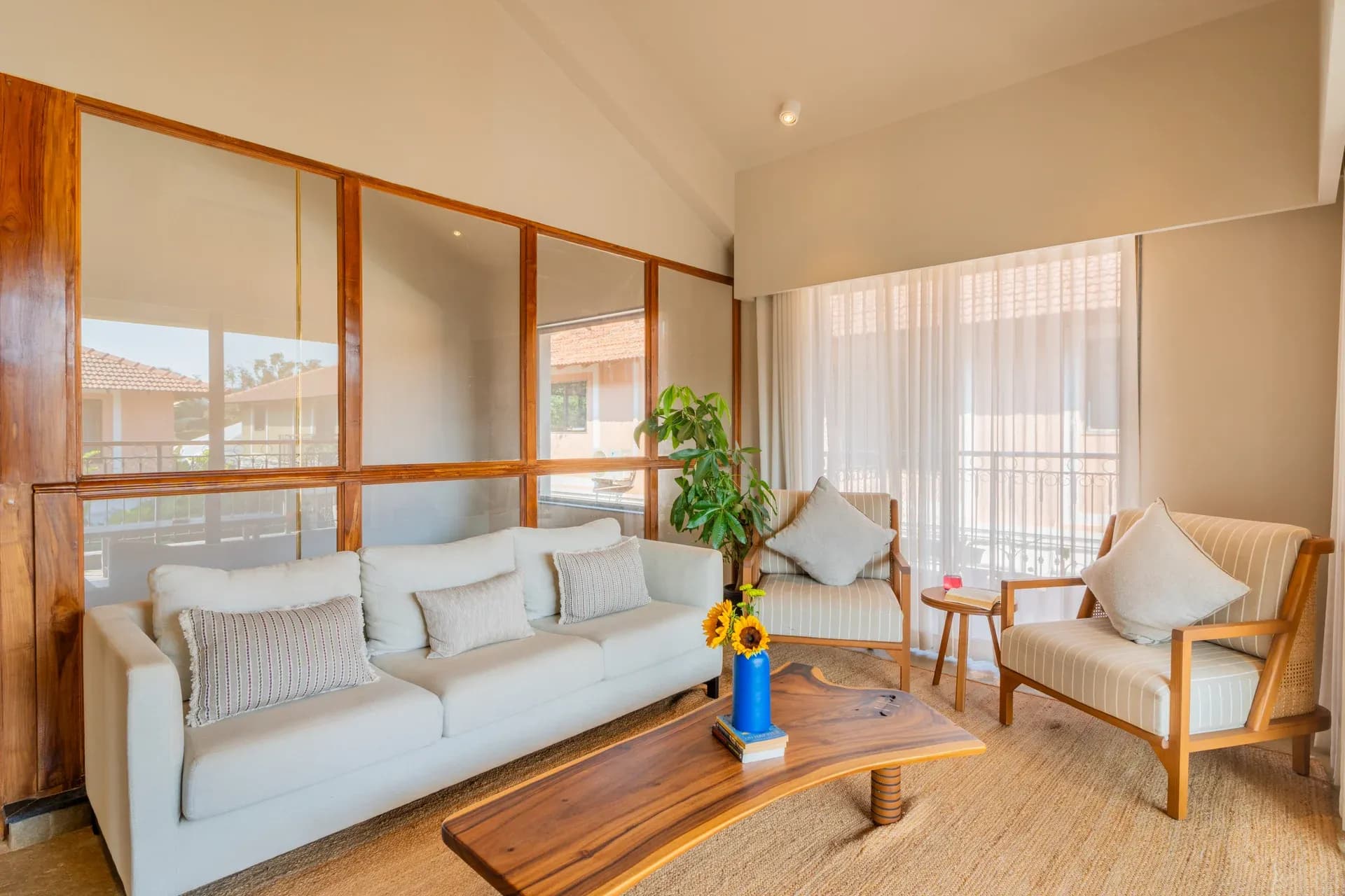 Villa Euphoria | 4-BHK | Pvt Pool | Ent. Lounge - Image 26