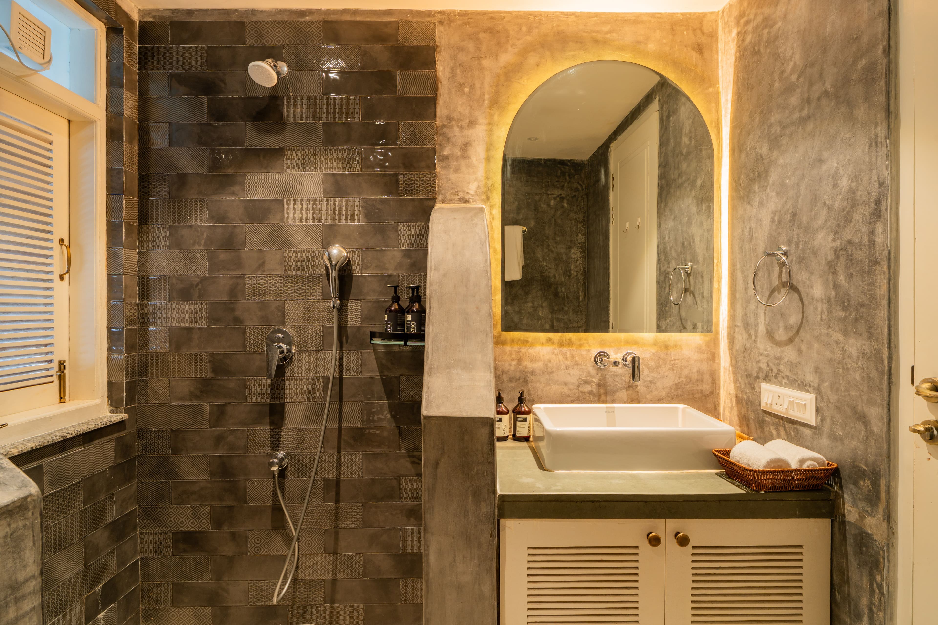 Casa Ritzy | Indo-Portuguese 5-BHK Villa With Private Pool & Lift Near Popular Beaches - Image 23