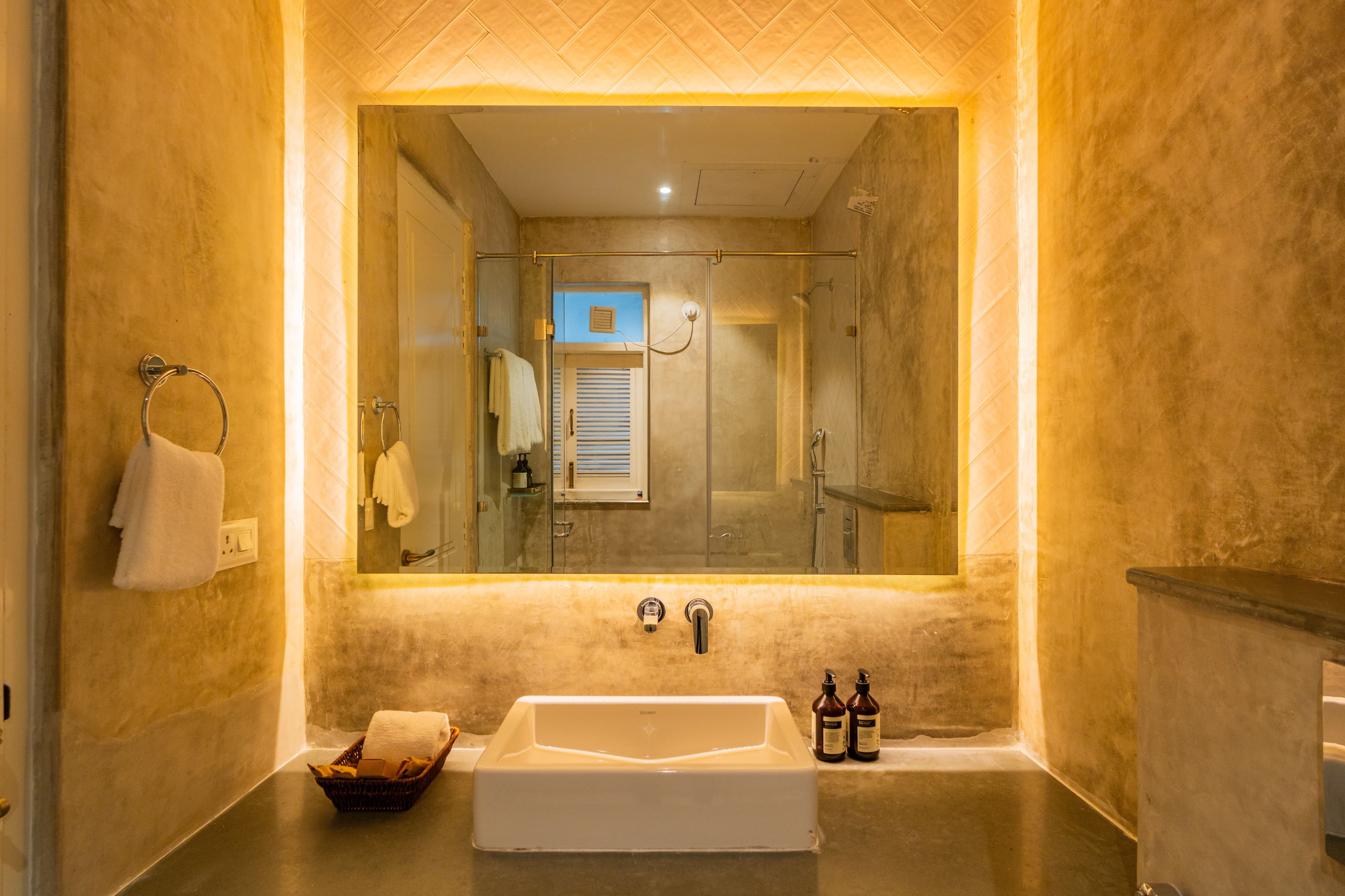 Casa Ritzy | Indo-Portuguese 5-BHK Villa With Private Pool & Lift Near Popular Beaches - Image 19