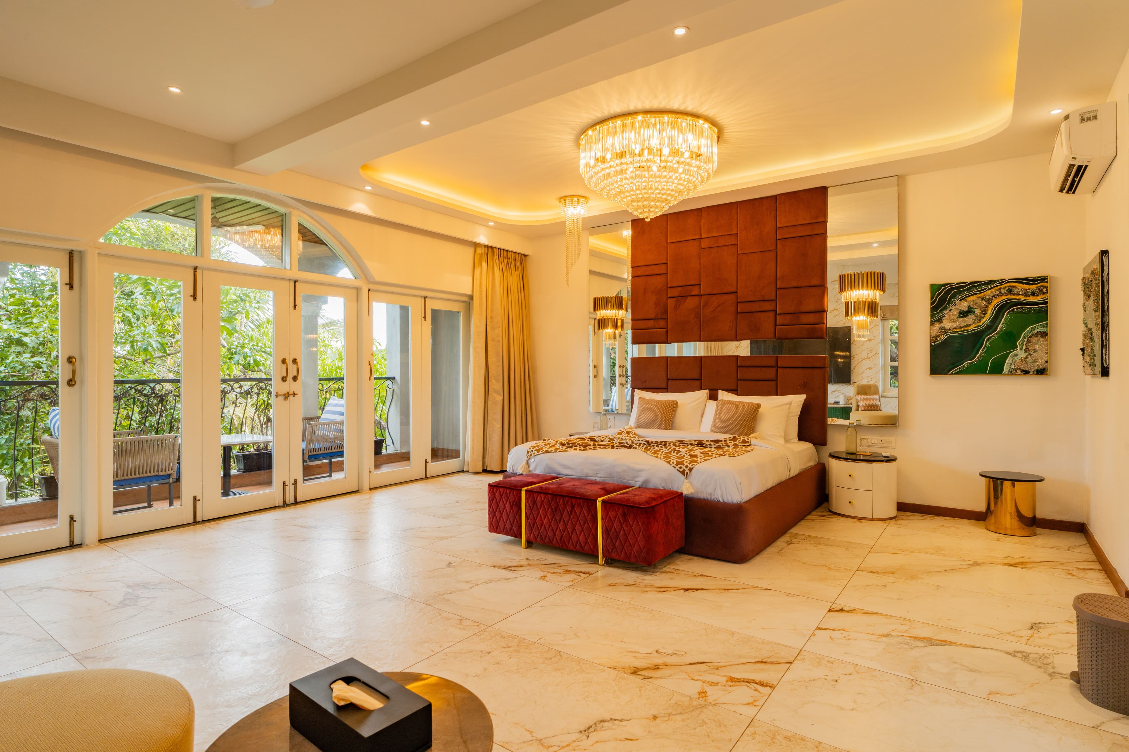 Casa Ritzy | Indo-Portuguese 5-BHK Villa With Private Pool & Lift Near Popular Beaches - Image 13