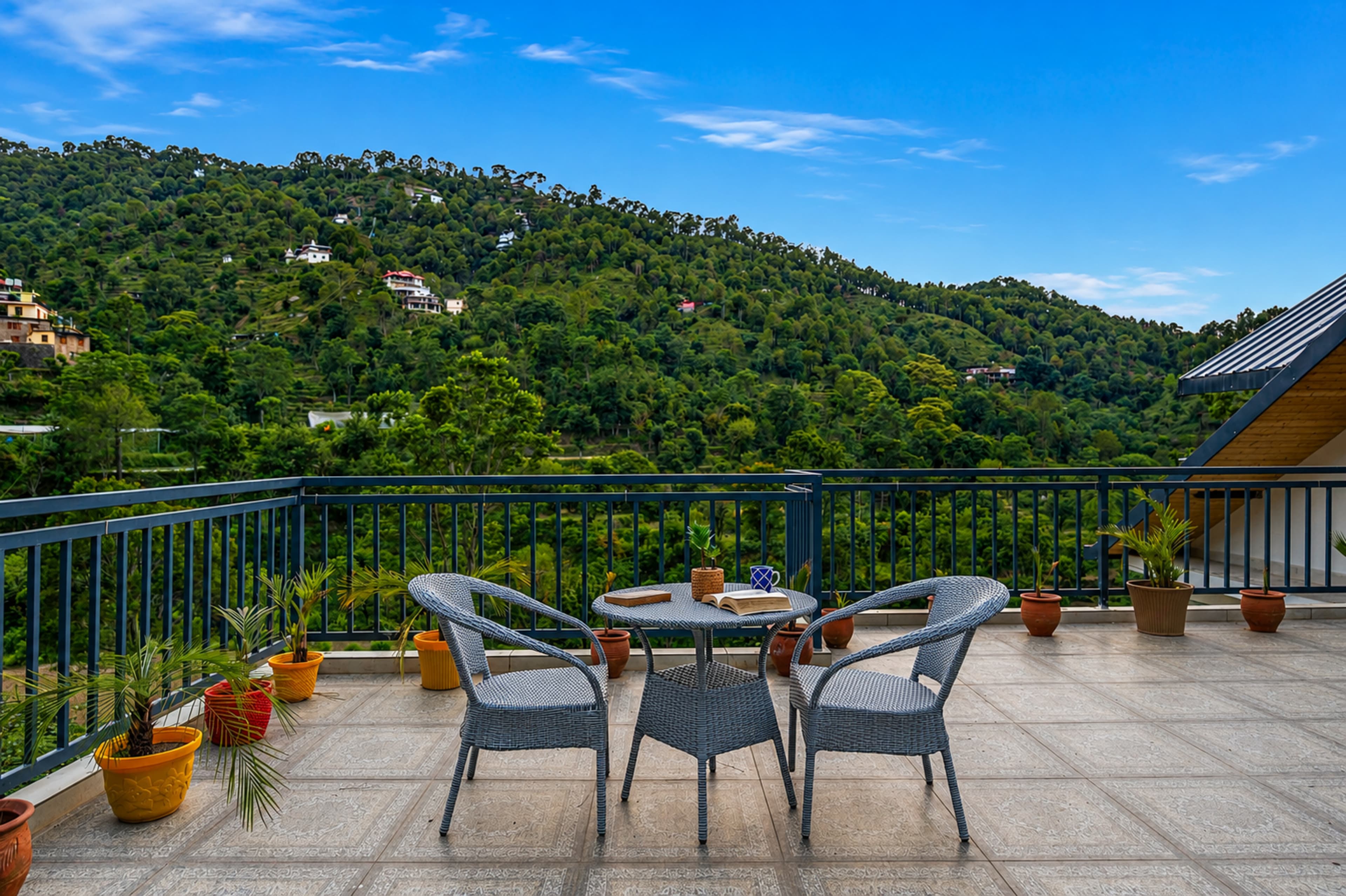 Gable Pine Ridge | Pet-friendly 2-BHK Apartment With Shared Plunge Pool & Lawn Amid Mountains - Image 7
