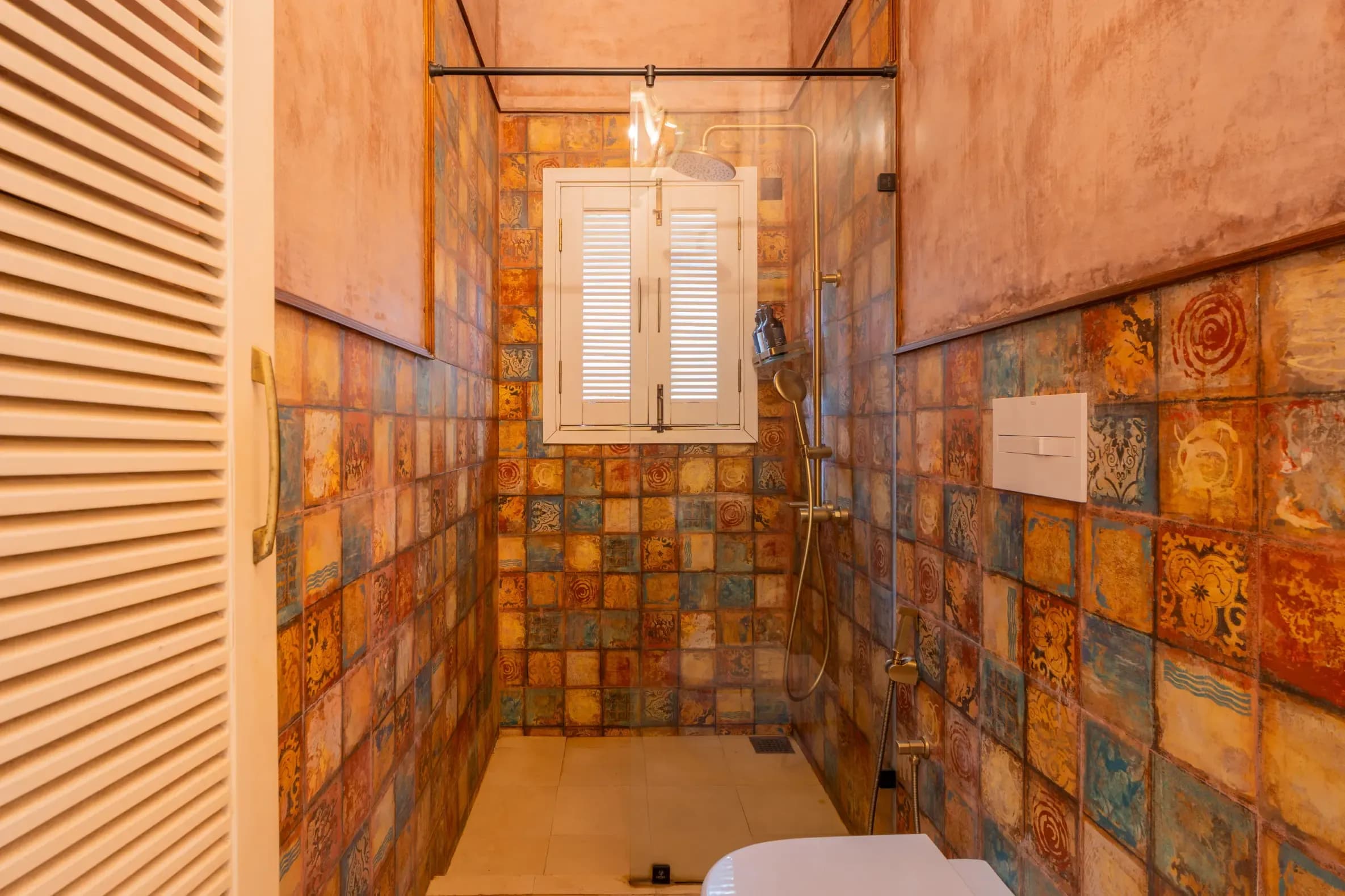 Bogenvilla | Luxe 3-BHK Villa Near Popular Beaches With Private Pool - Image 39