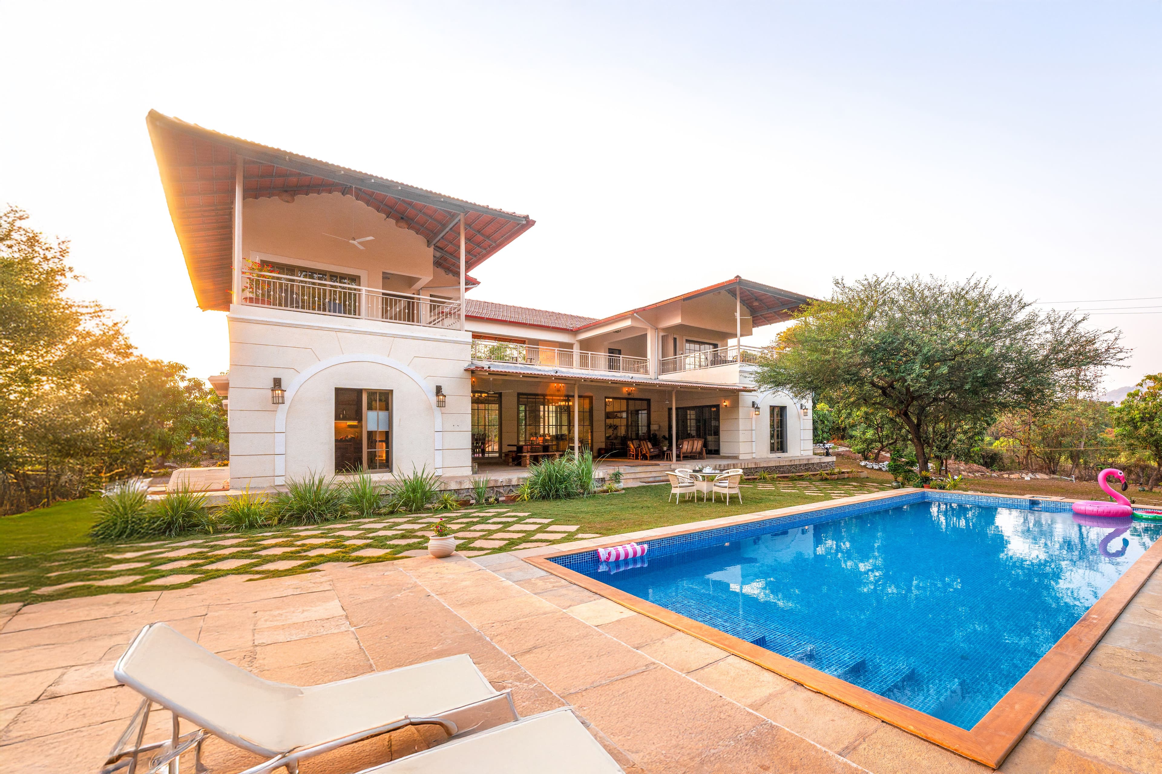 Casa Mocha | 5-BHK Pet-friendly Retreat With Pvt Pool, Verandah & Ent Lounge - Image 1