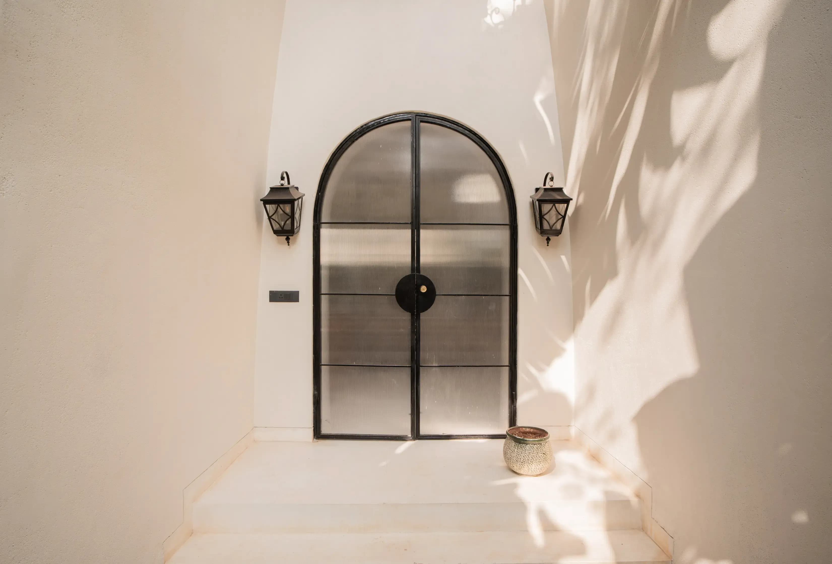 Bogenvilla | Luxe 3-BHK Villa Near Popular Beaches With Private Pool - Image 13