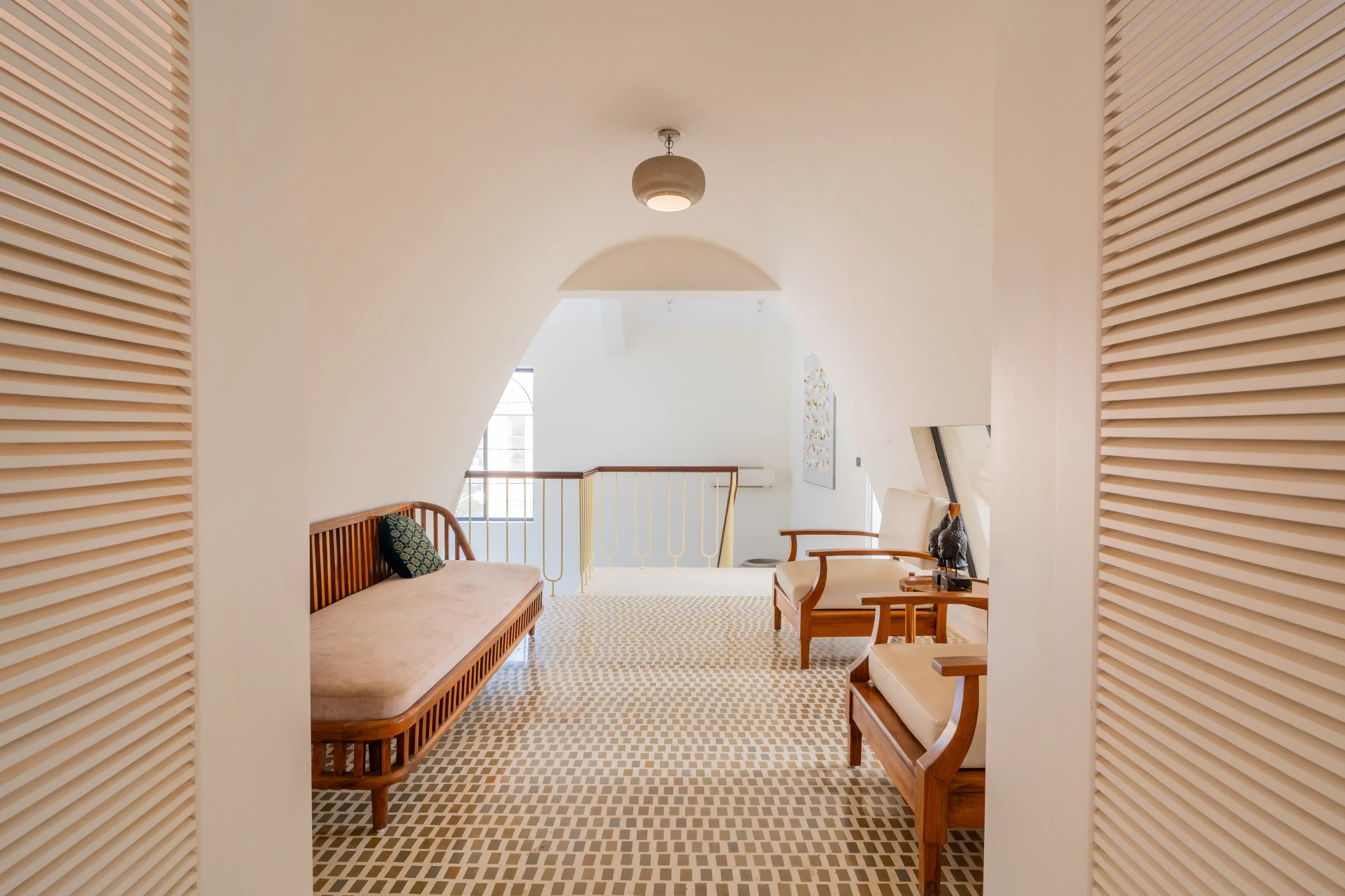 Bogenvilla | Luxe 3-BHK Villa Near Popular Beaches With Private Pool - Image 16