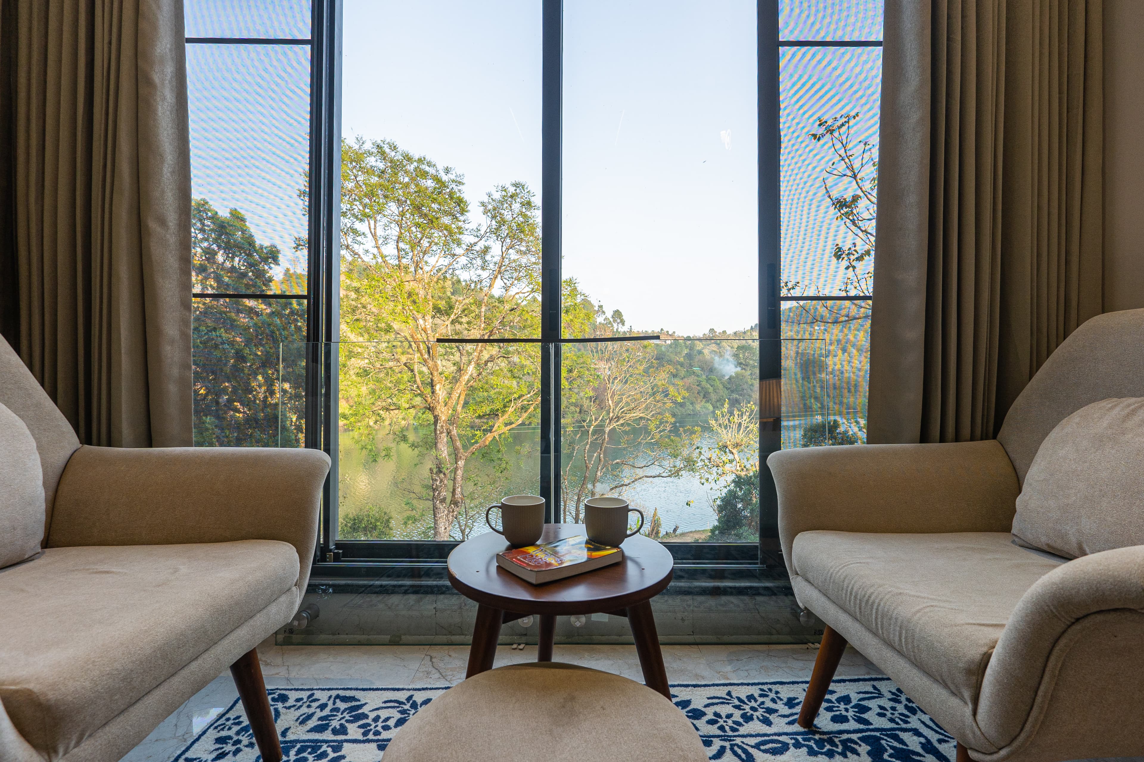 Lakefront S-5 | 1- BHK Apartment Close to Naukuchiatal Lake - Image 9