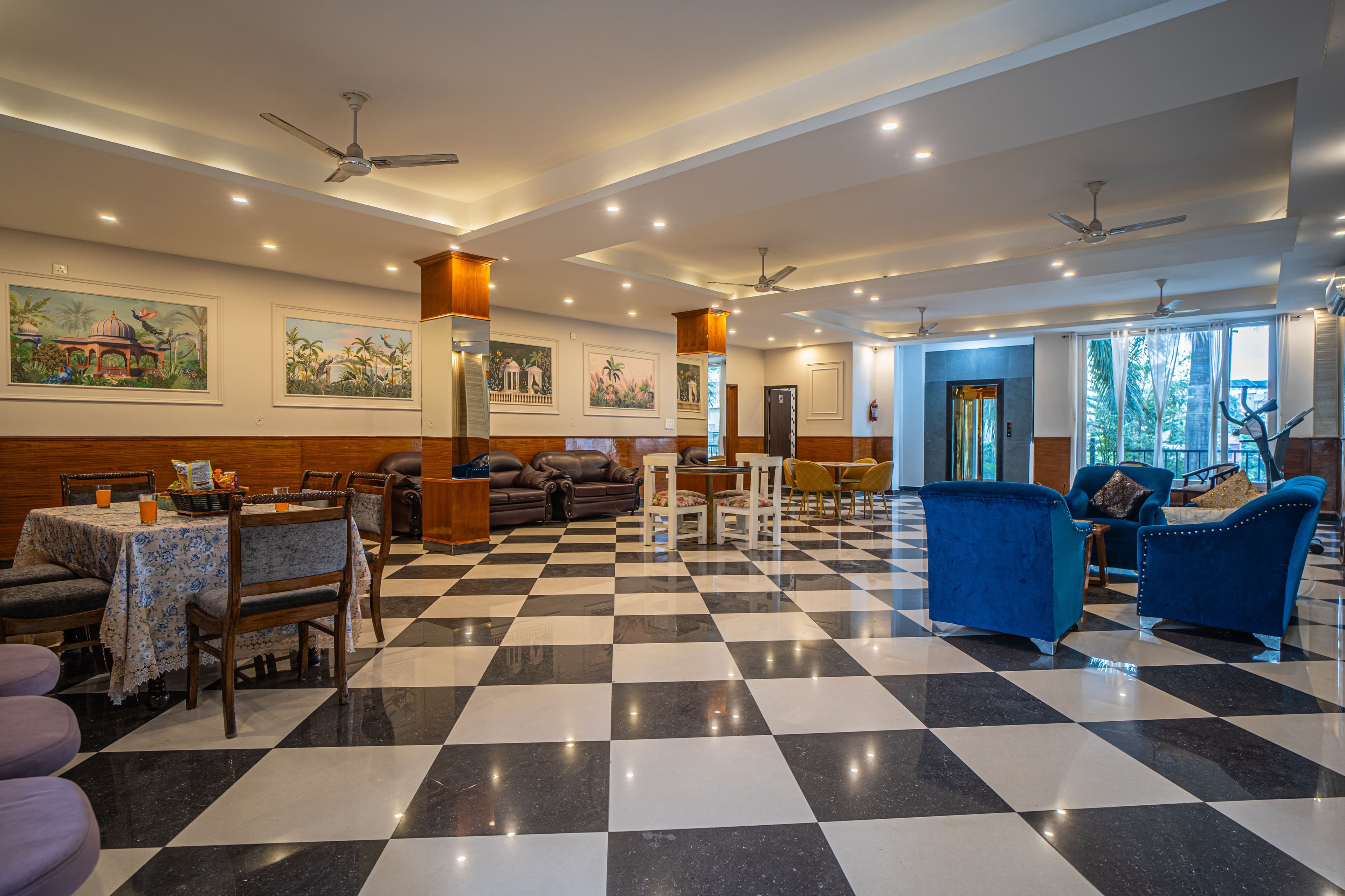 Impreza Luxury Stays Deluxe Room | Pet-friendly 1-Room Retreat With Common Lounge Area, Garden, Verandah & Restro - Image 21