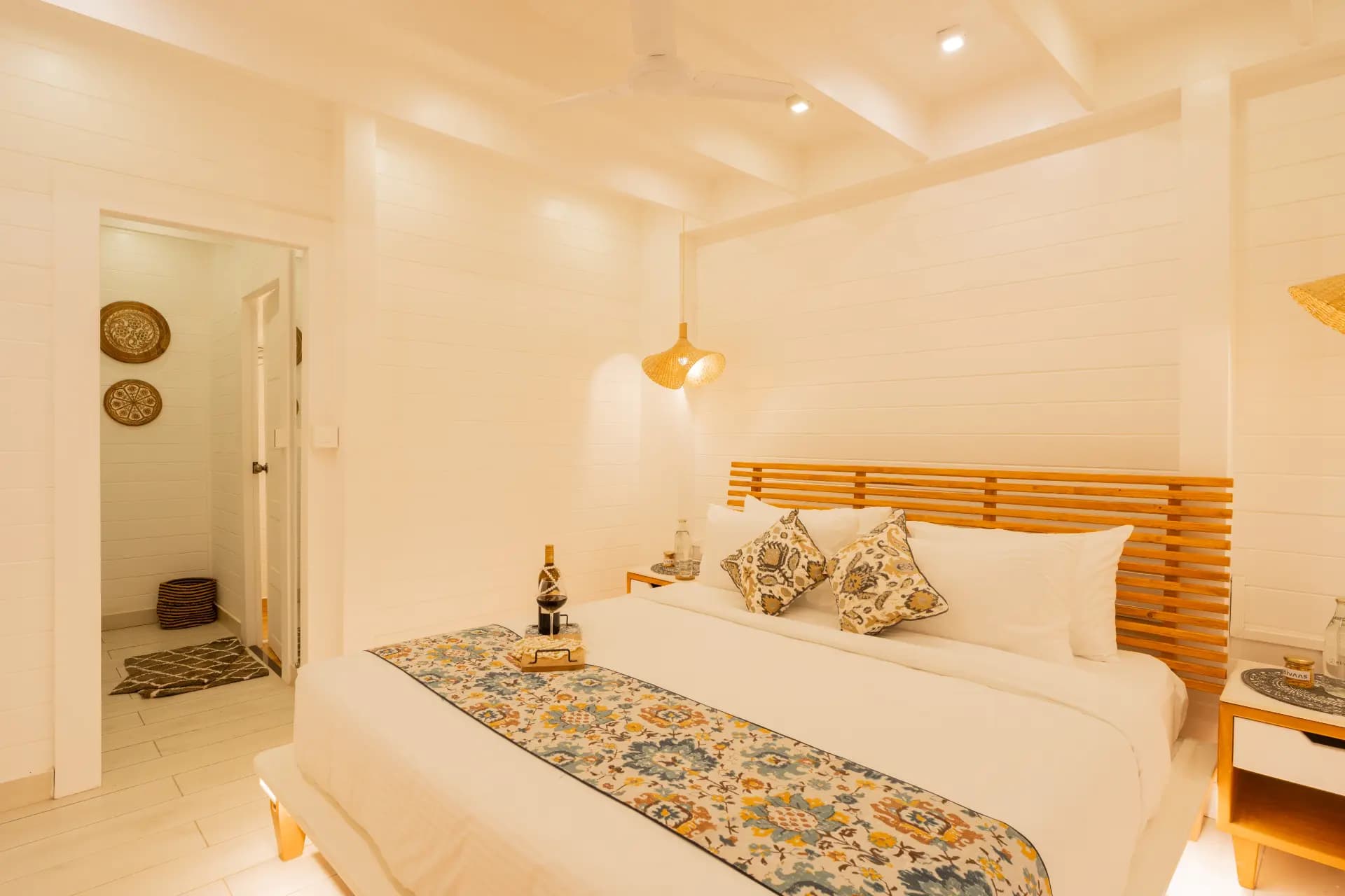 House of Neptune | 1-BHK Cottage | 10 mtrs from Ashwem Beach - Image 23