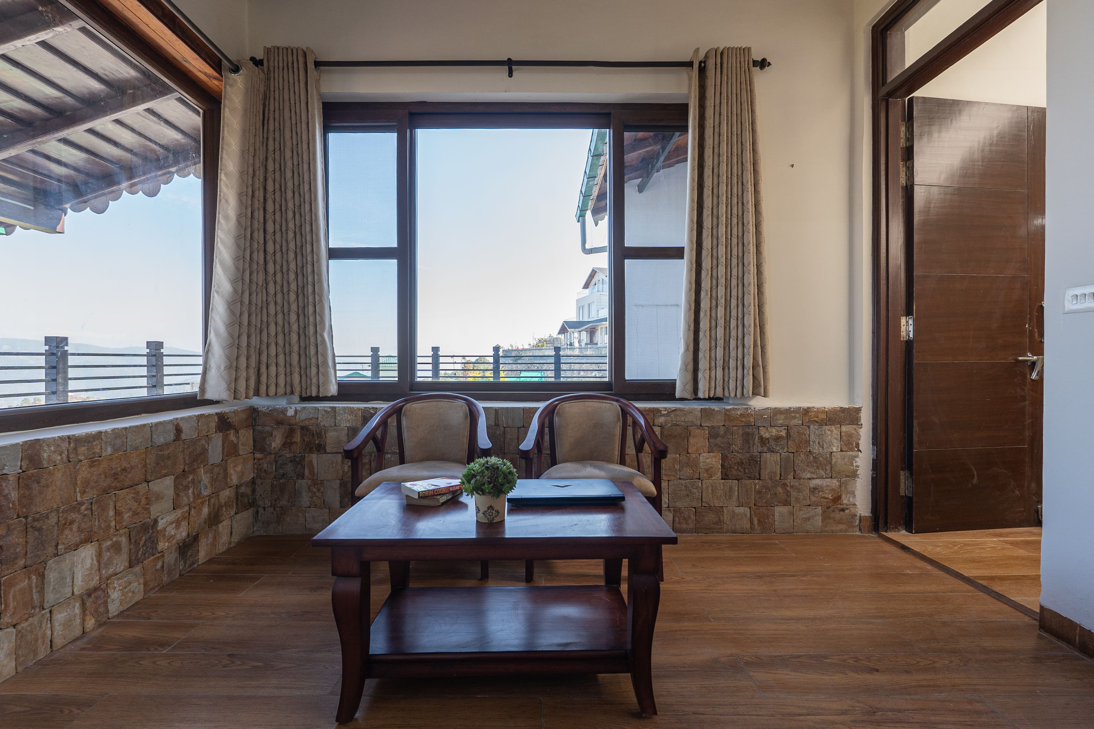 SnowPeak Villa | 3-BHK Pet-friendly Hideaway with Sit-Outs & Glass Patio, Garden &Hill Views - Image 22