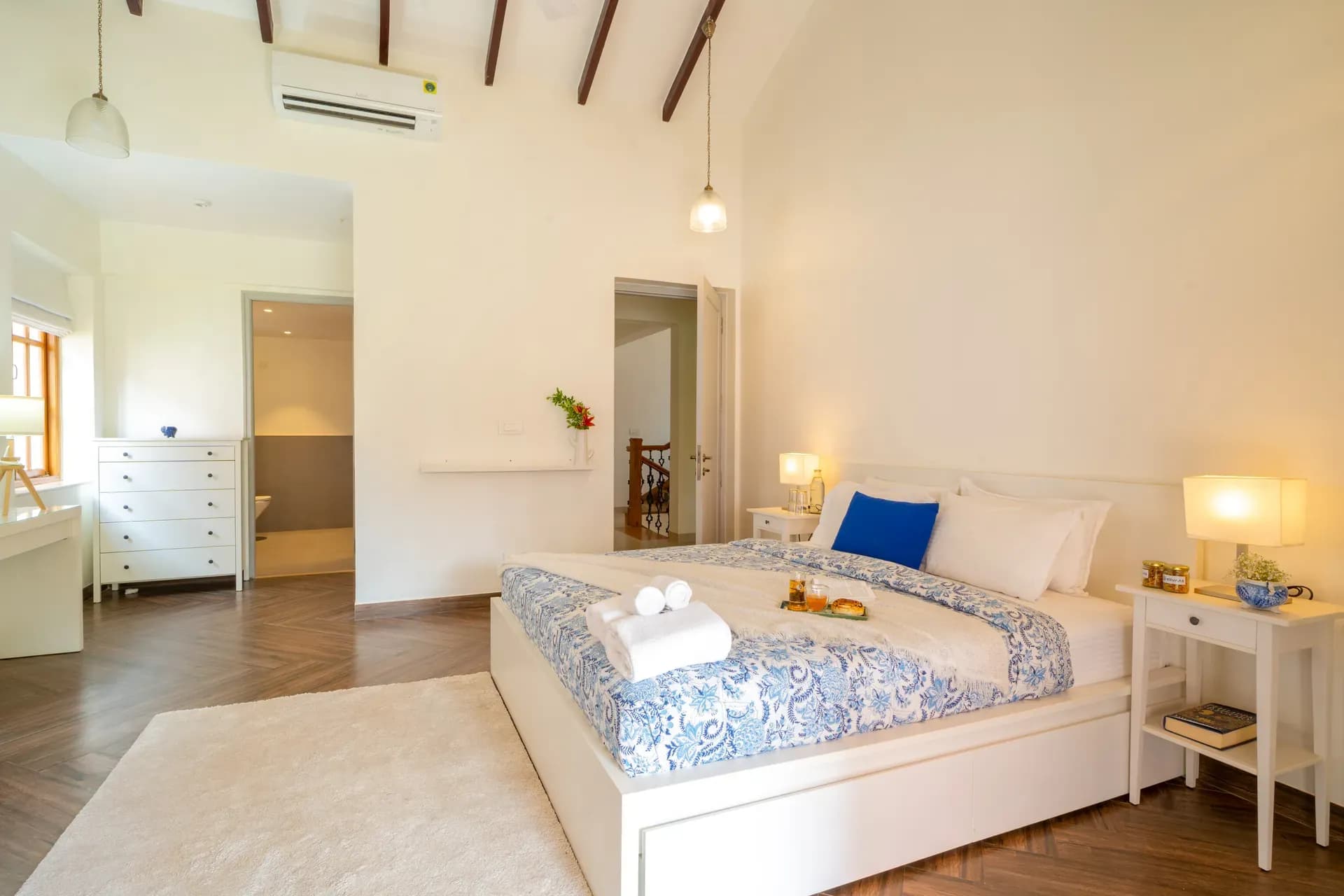 Lumin | 4-BHK | Pvt Pool | Garden | Bar - Image 27