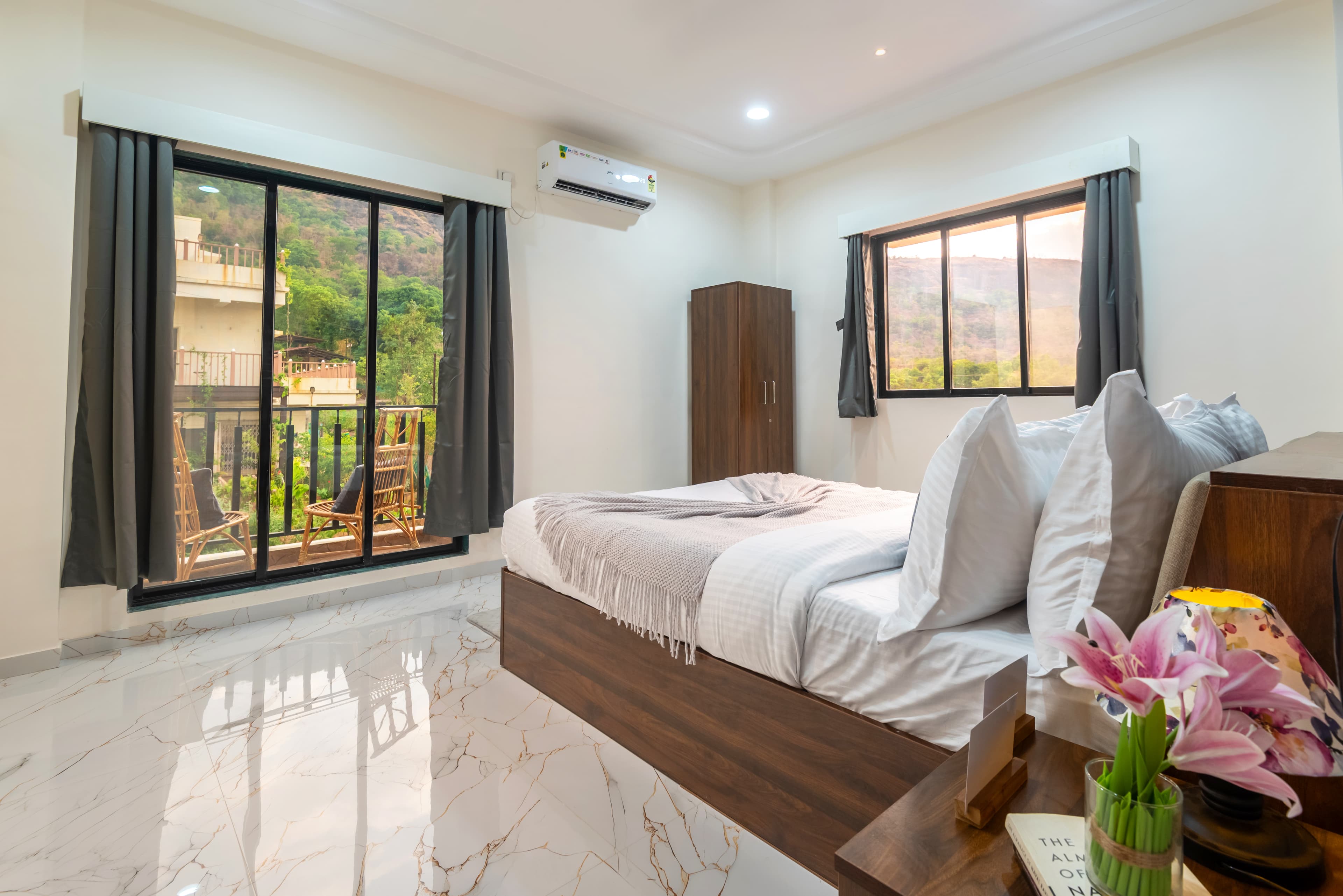 Ansh Villa | Luxury 4-BHK Pet-friendly Getaway with Private Pool, Lawn & Sports Turf | Near Solanpada Dam & Sahyadri Waterfall - Image 12