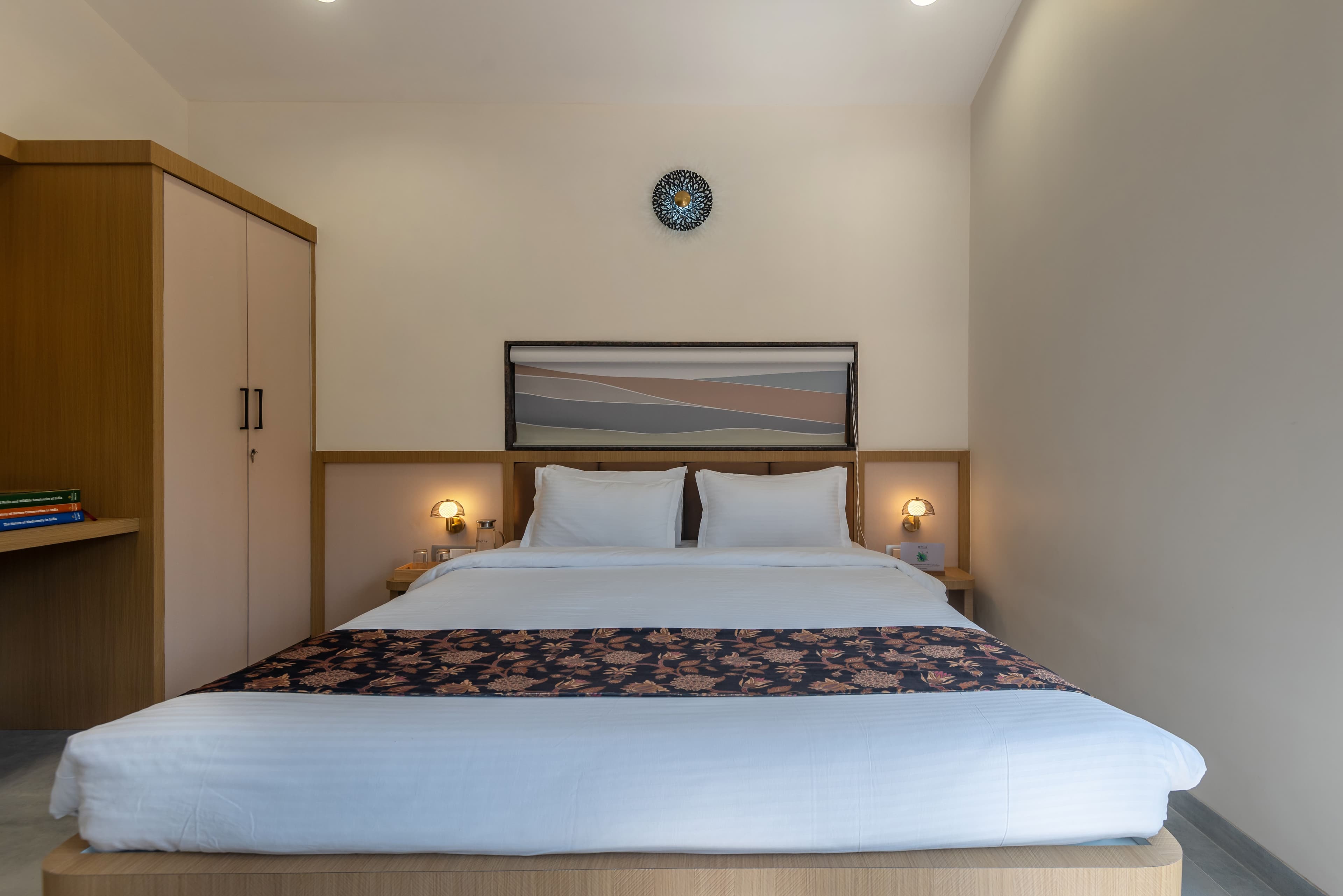 Energise Soul Retreat | Pet-friendly 3-BHK With Outdoor Patio | 15 Mins from Trimbakeshwar Jyotirlinga Temple - Image 35