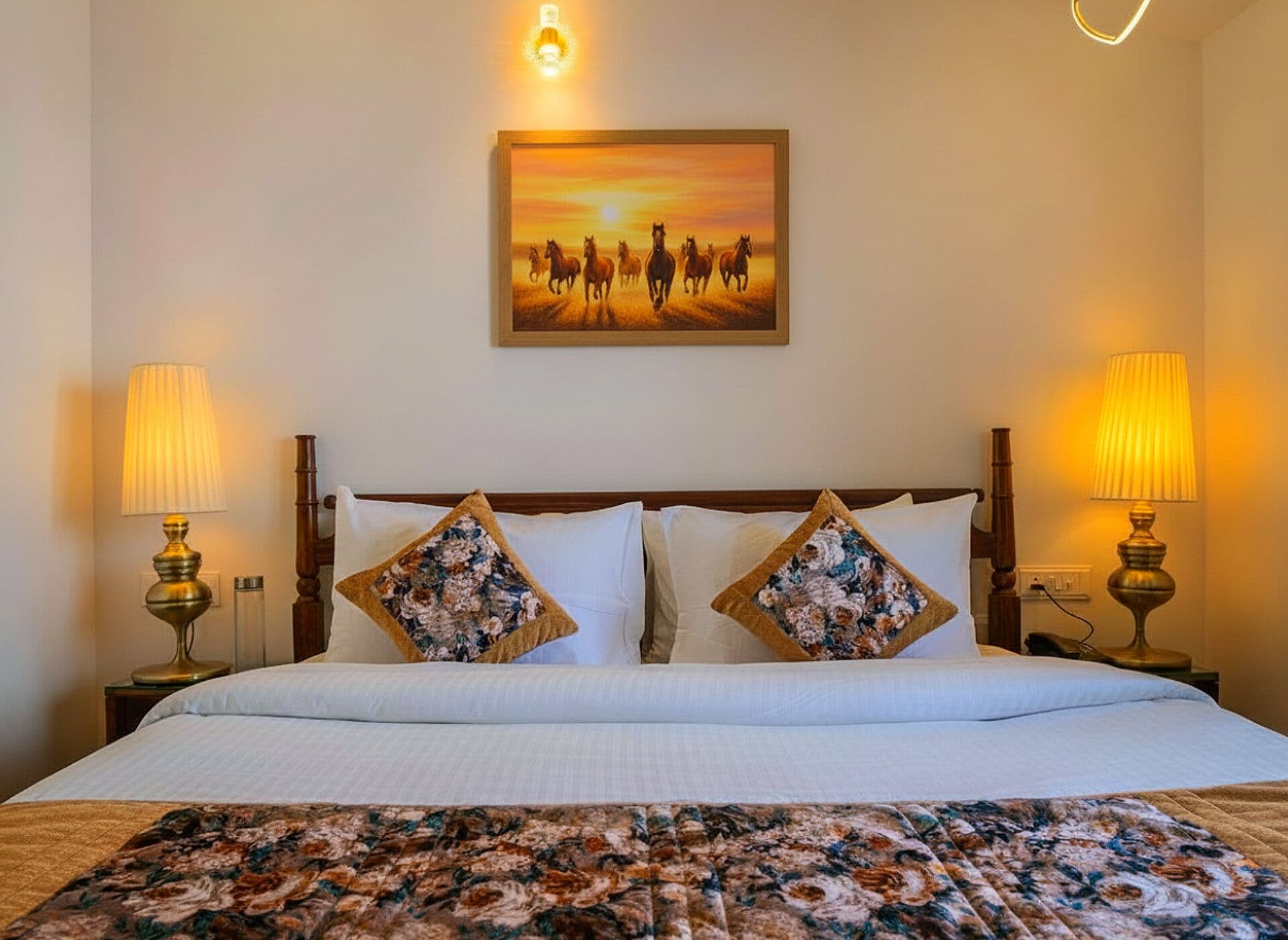 The Urban Escape | 1 Deluxe Room With Hill View - Image 16