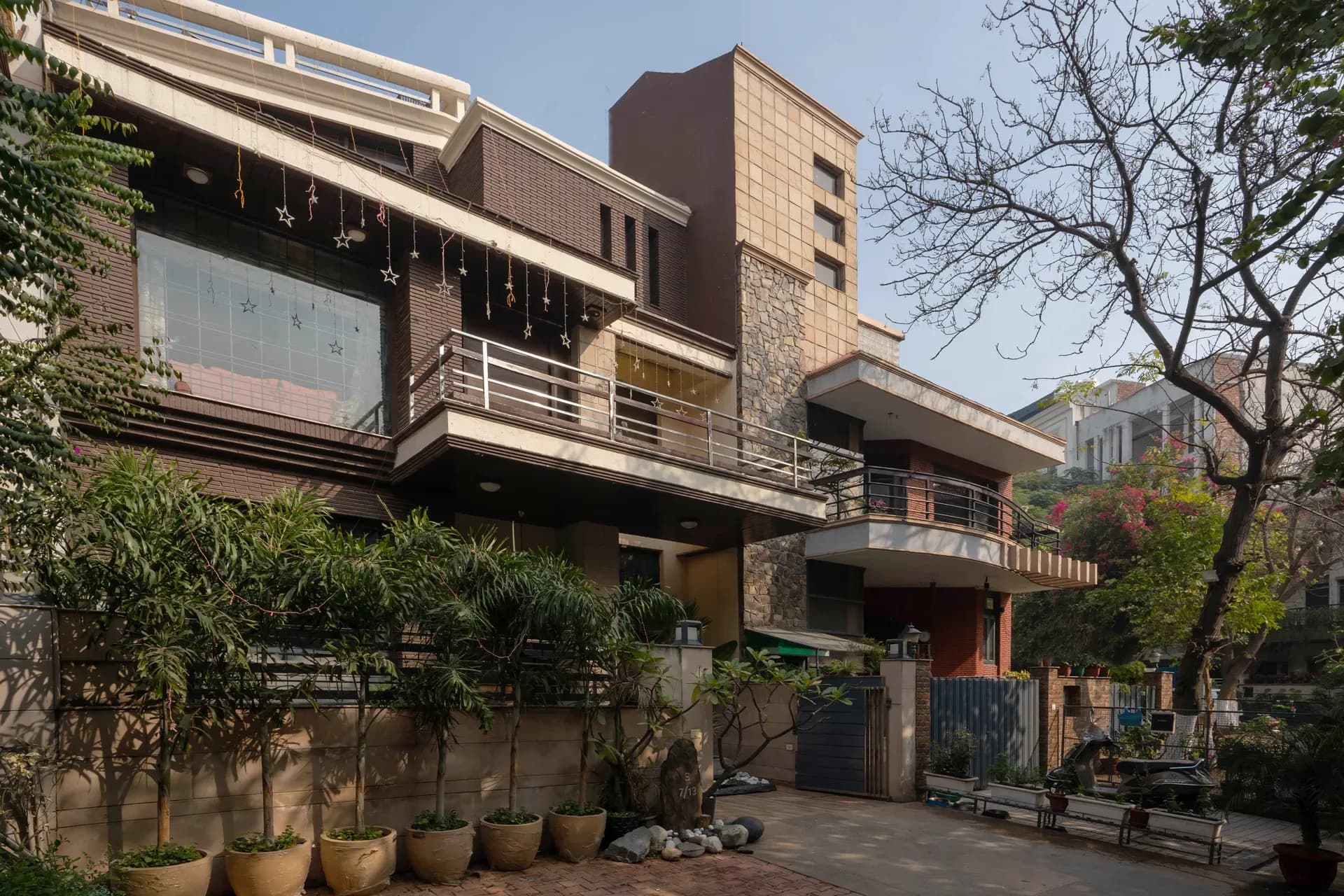 Aravali Woods Villa | 4-BHK | Home Theater | Gaming Room | Bar - Image 20