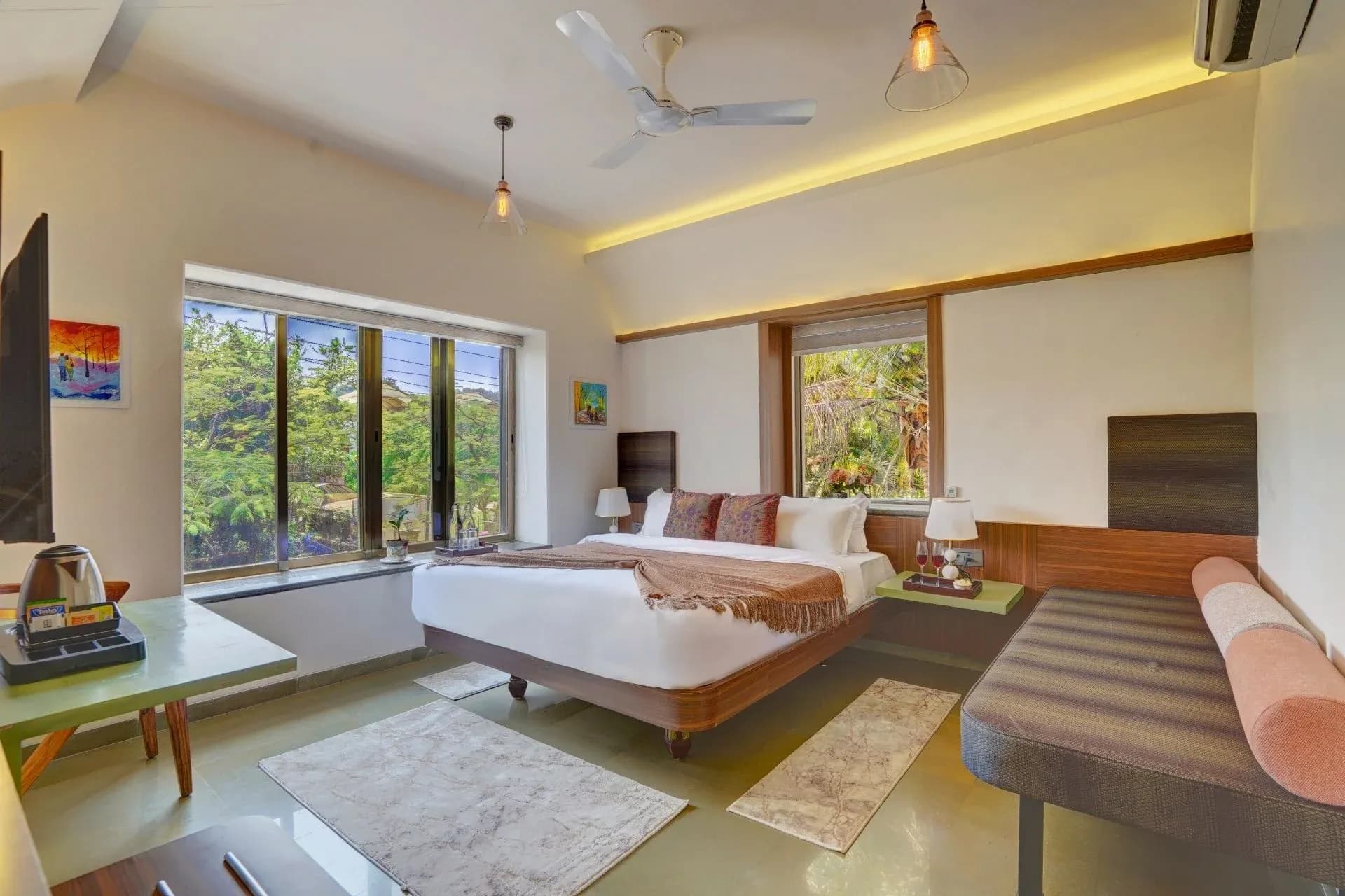 Adarsh Villa 3 | Pet-Friendly 3-BHK With Balcony, Bathtub and Scenic Views  - Image 12