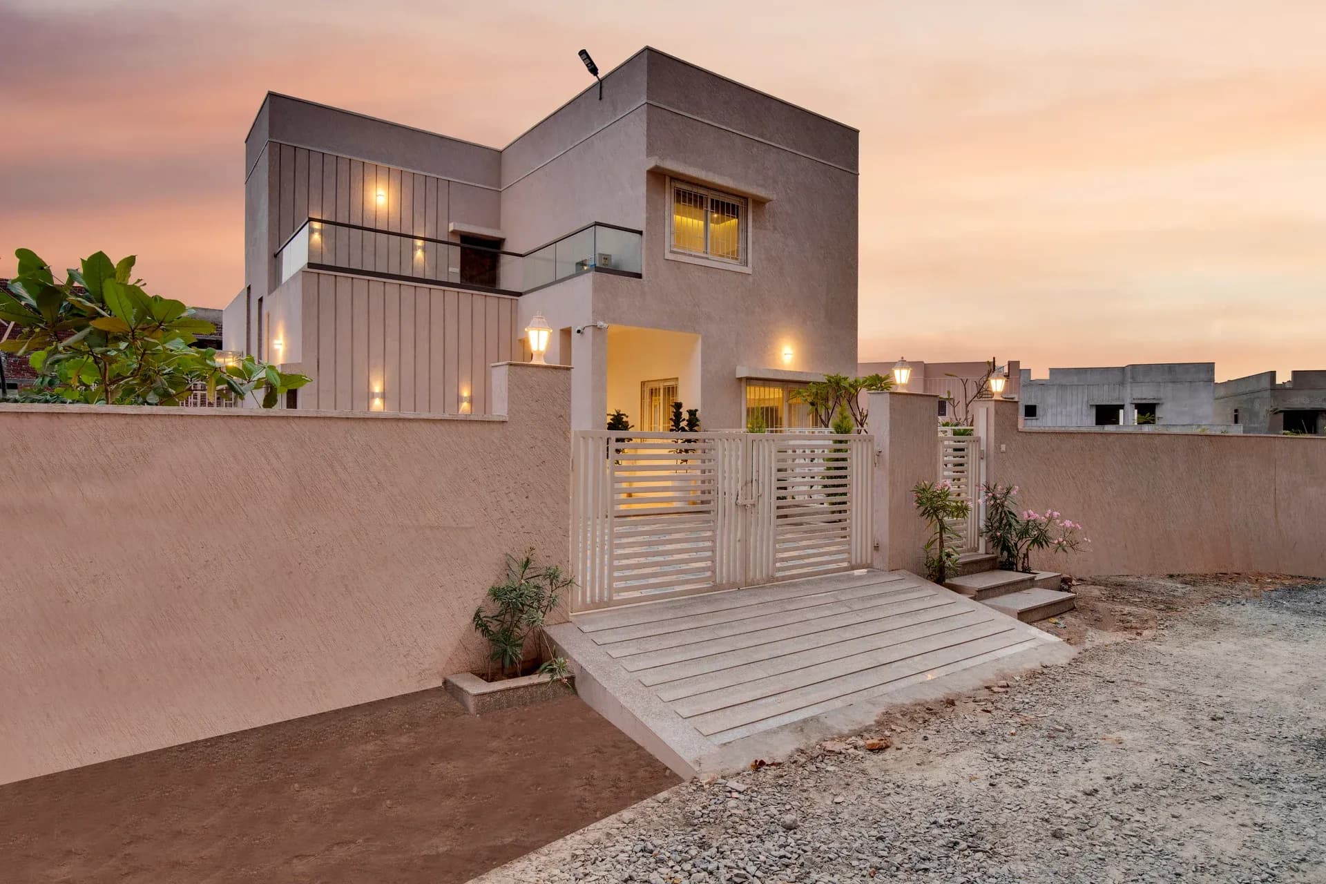Shourya Bliss | 3-BHK | Pvt Pool & Garden | Scenic Views - Image 3