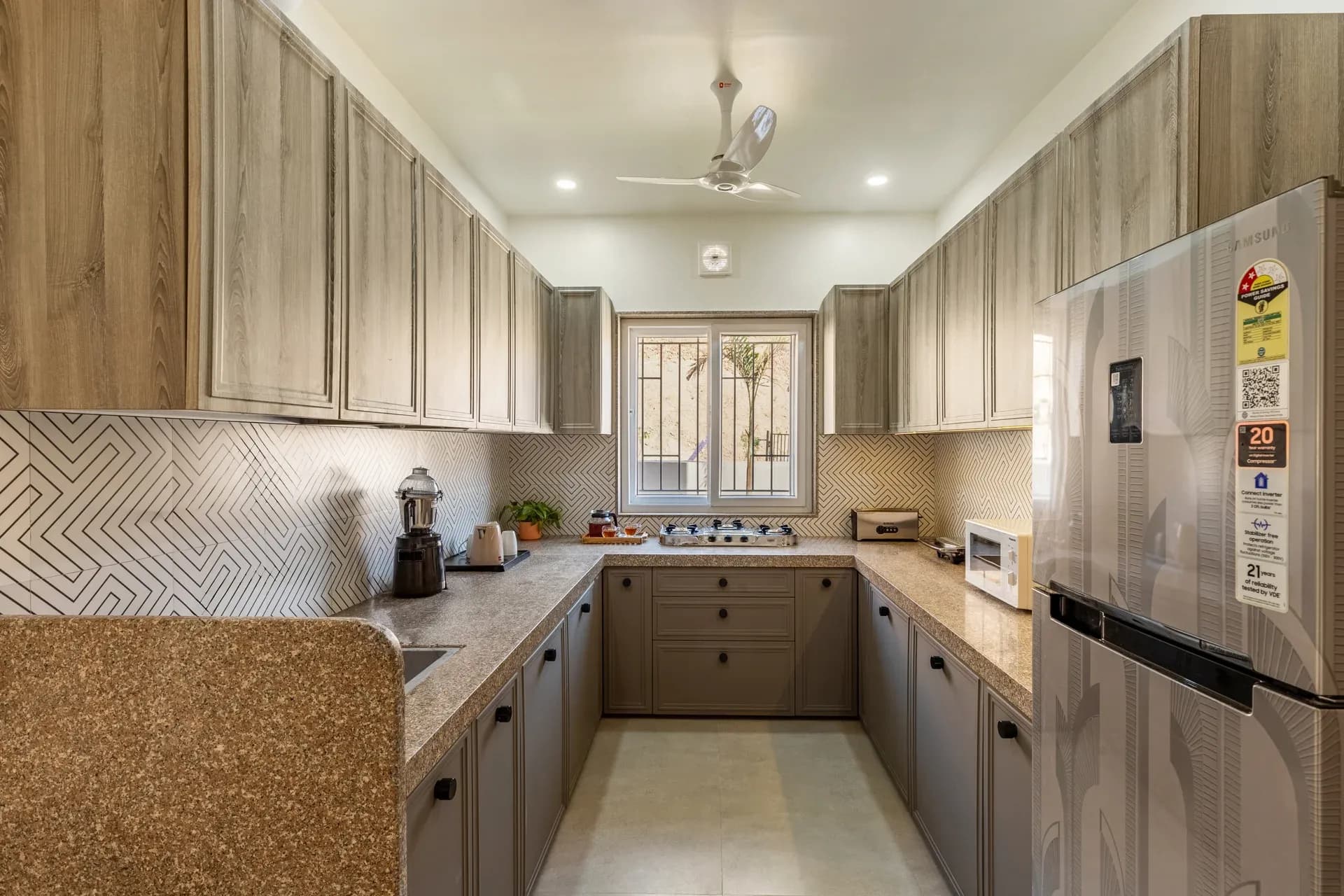 Shourya Eden | 3-BHK | Pvt Pool & Garden | Scenic Views - Image 15