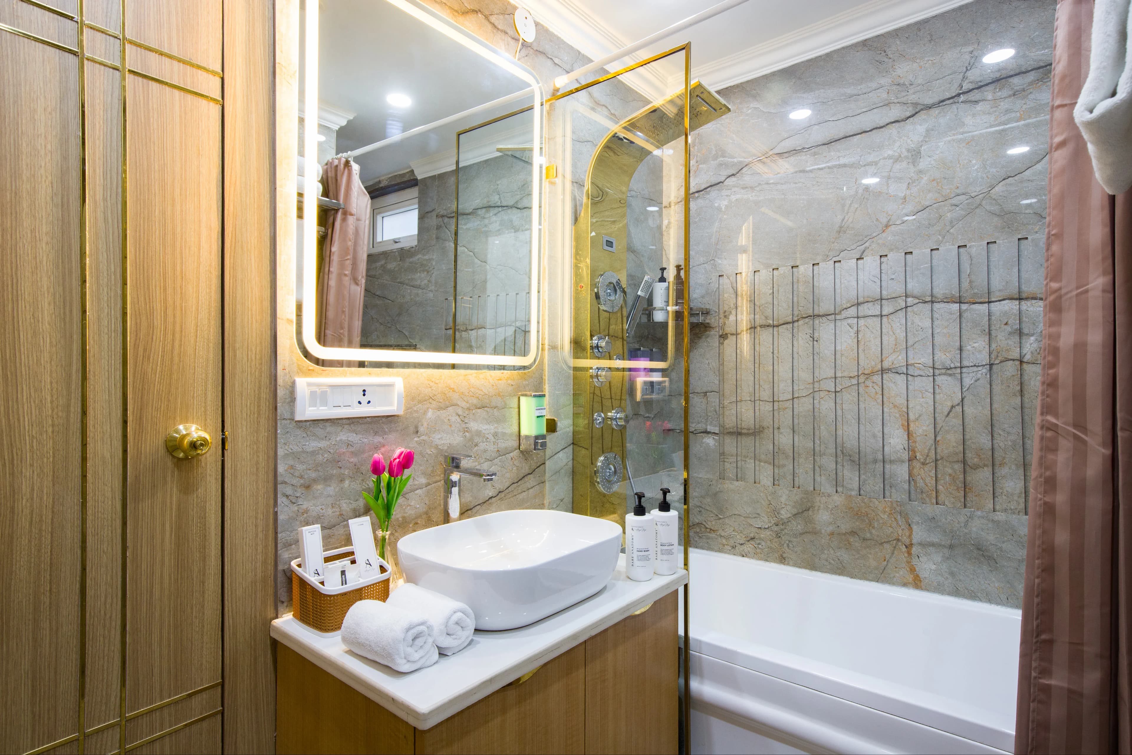 Miyabi Premium Suite | Chic 1-BHK Suite With Common Pool, Terrace & Gym - Image 8