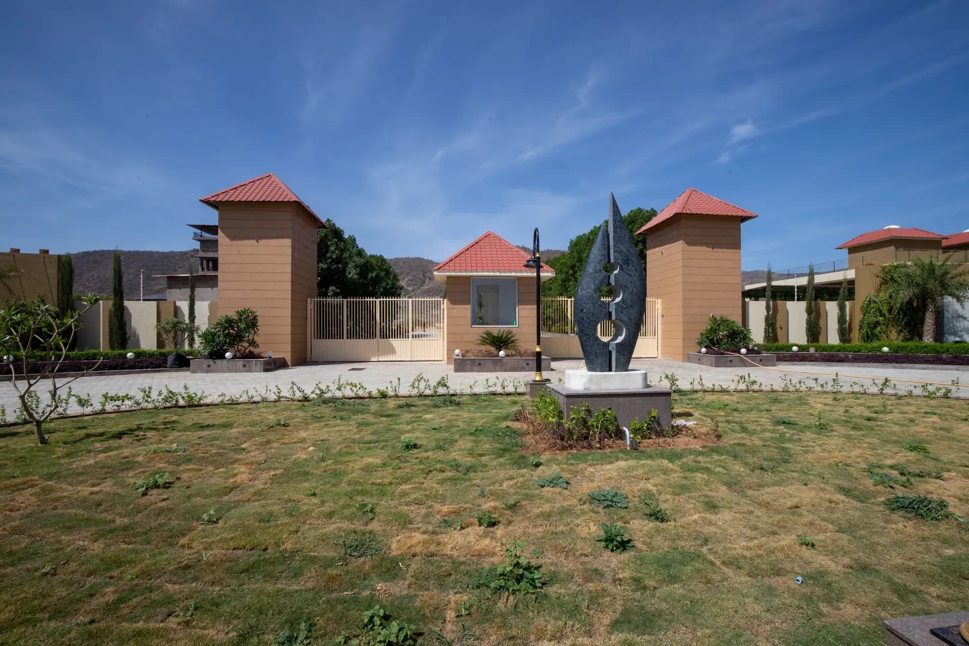 Heaven in Hills Kahili | Pet-friendly 2-BHK Villa With Private Pool, Garden & Club House - Image 41