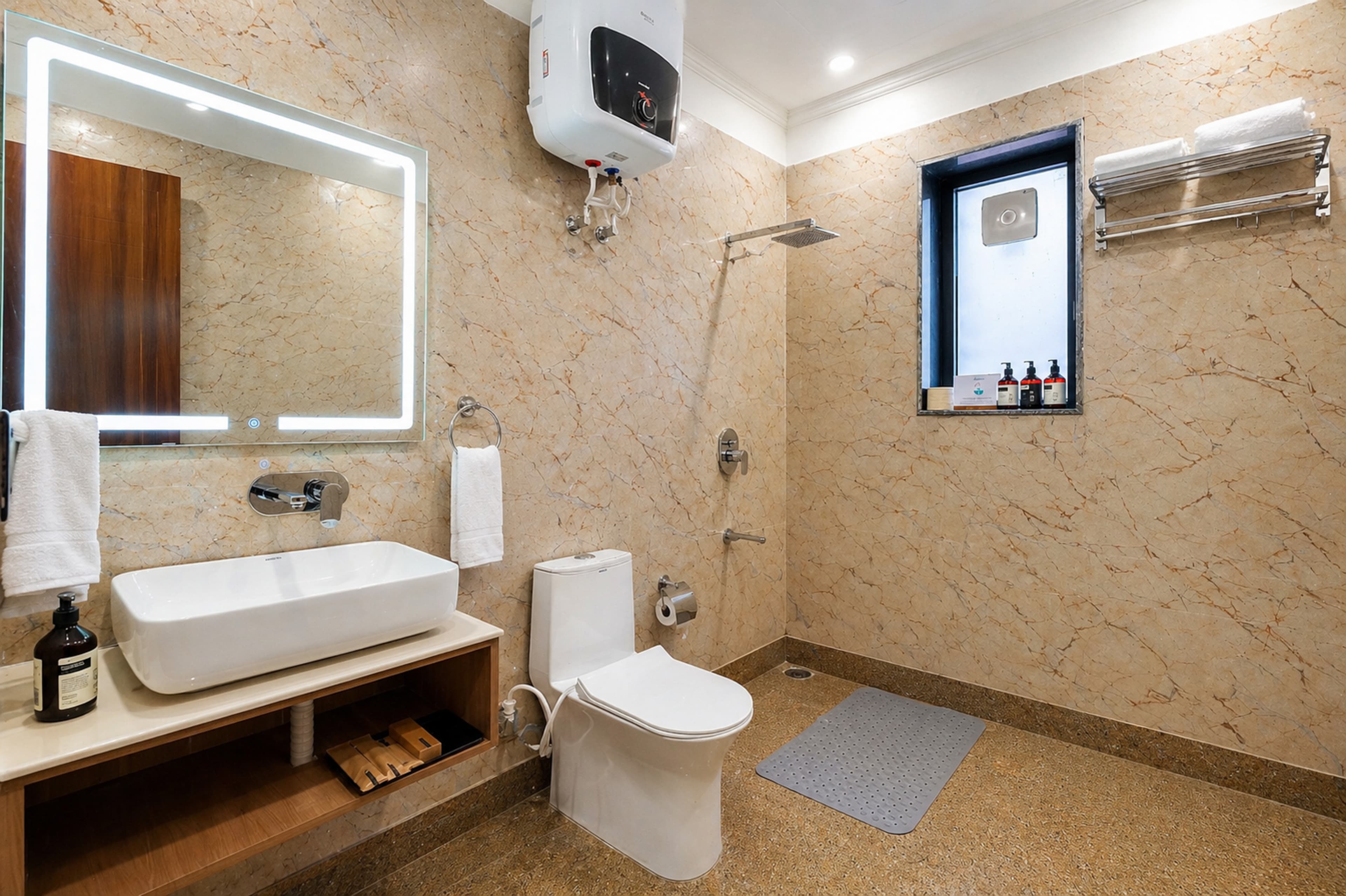 Panchvati Veloraa | Spacious Pet-Friendly 6-BHK Apartment | Scenic Views & Sit-Out Area - Image 13