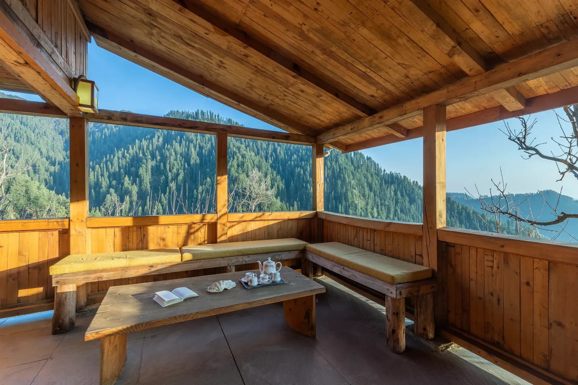 Everly | Pet-friendly Traditional 1-Bedroom Retreat With Attic, Sauna & Garden - Image 2