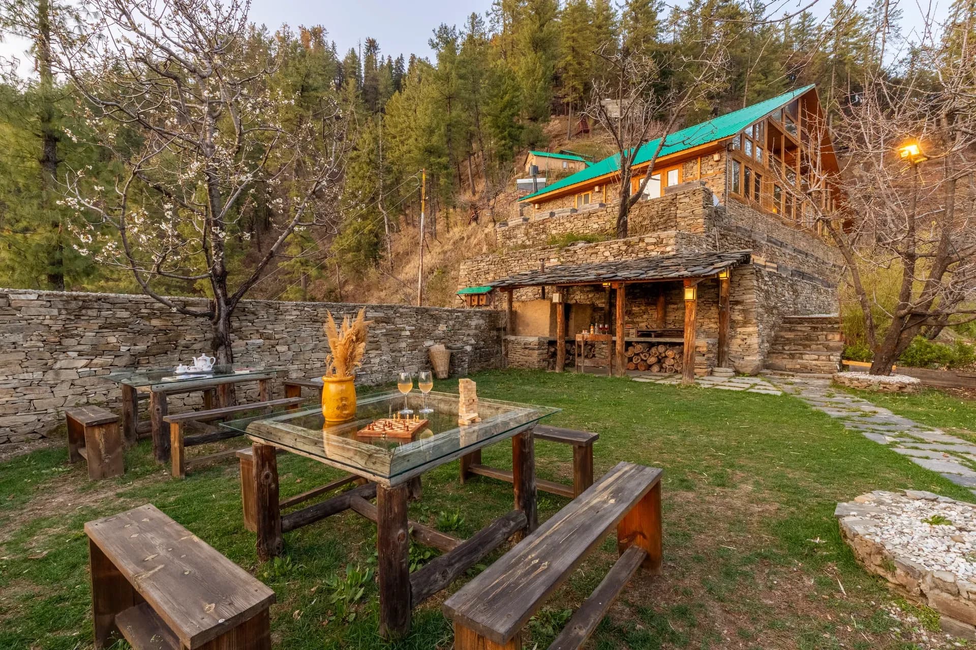 Everly | Pet-friendly Traditional 1-Bedroom Retreat With Attic, Sauna & Garden - Image 7