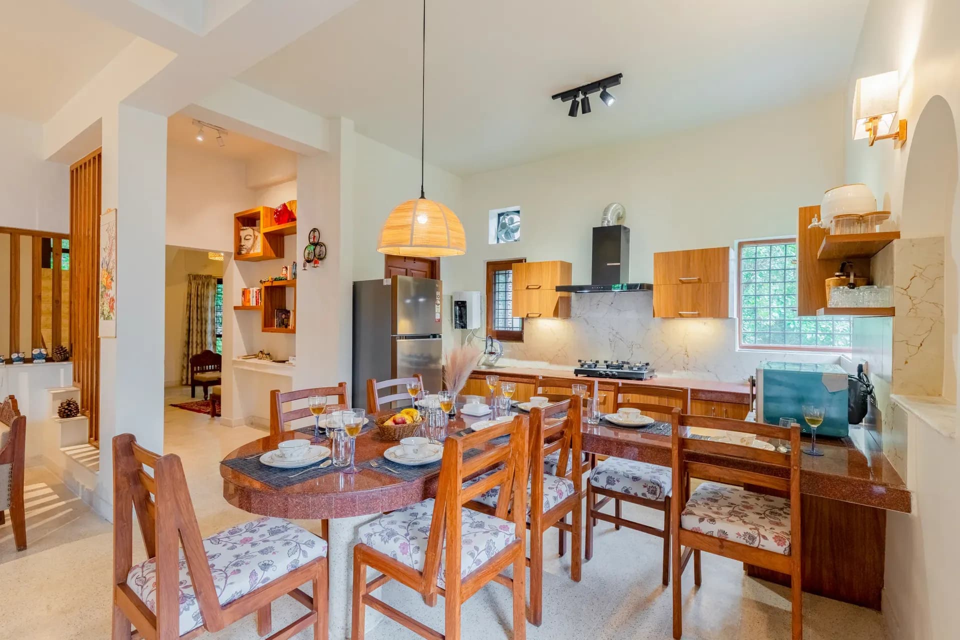 Irayna | 4-BHK | Garden & Lake View | Studio Room - Image 13
