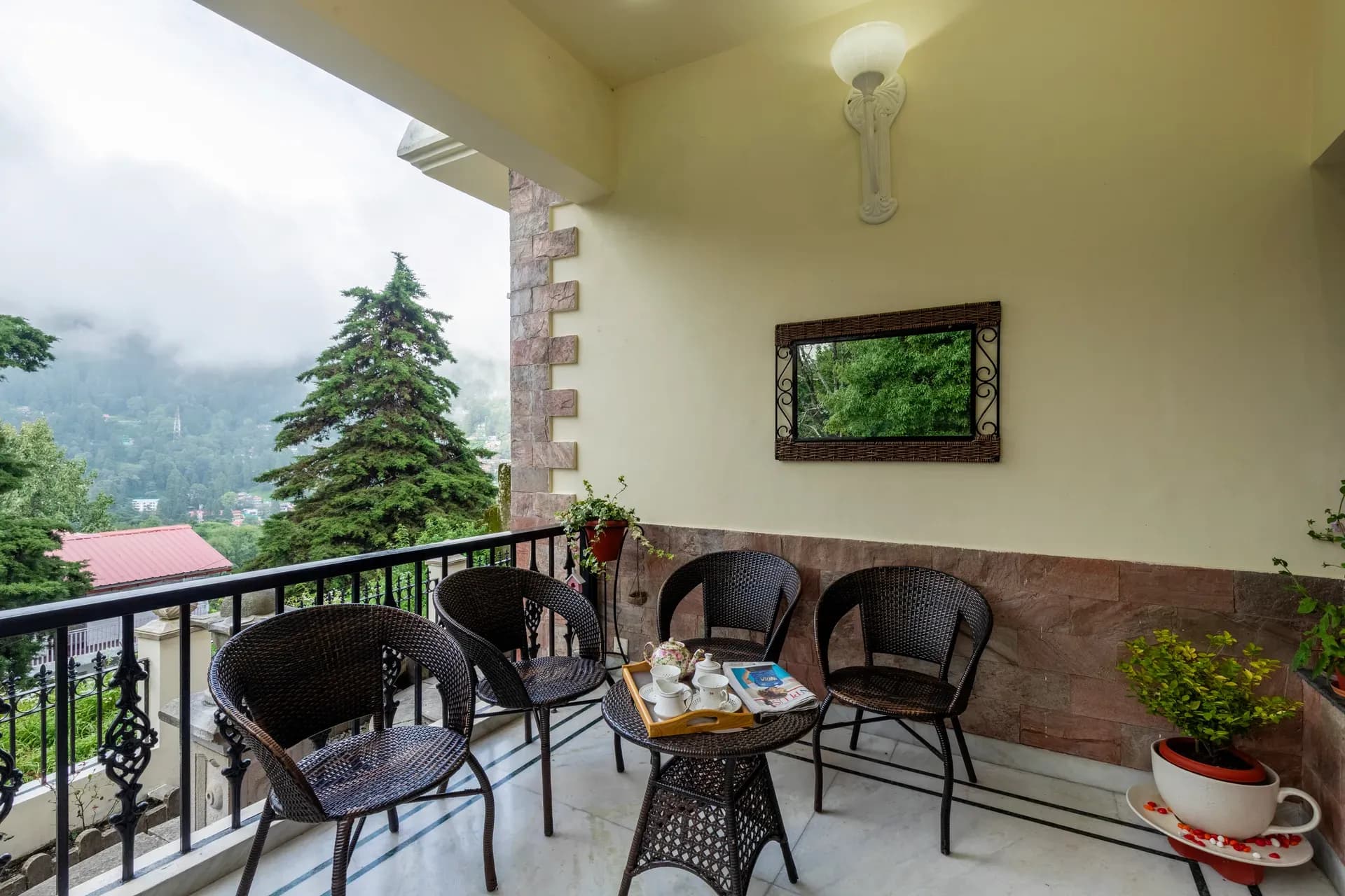 The Meadow | Elegant 3-BHK Hill Retreat With Entertainment Lounge & Terrace - Image 5