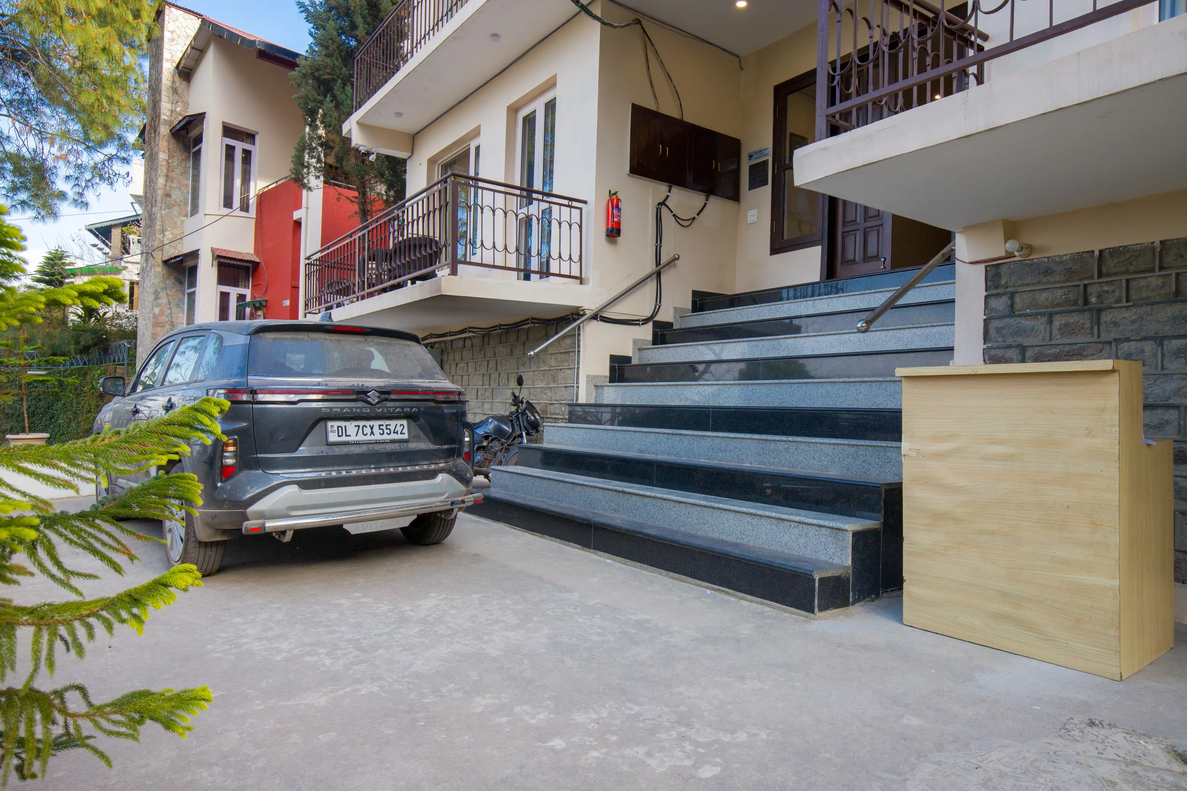 Captain’s Nest | 3-BHK Hilltop Hideaway With Garden & Scenic Views - Image 42