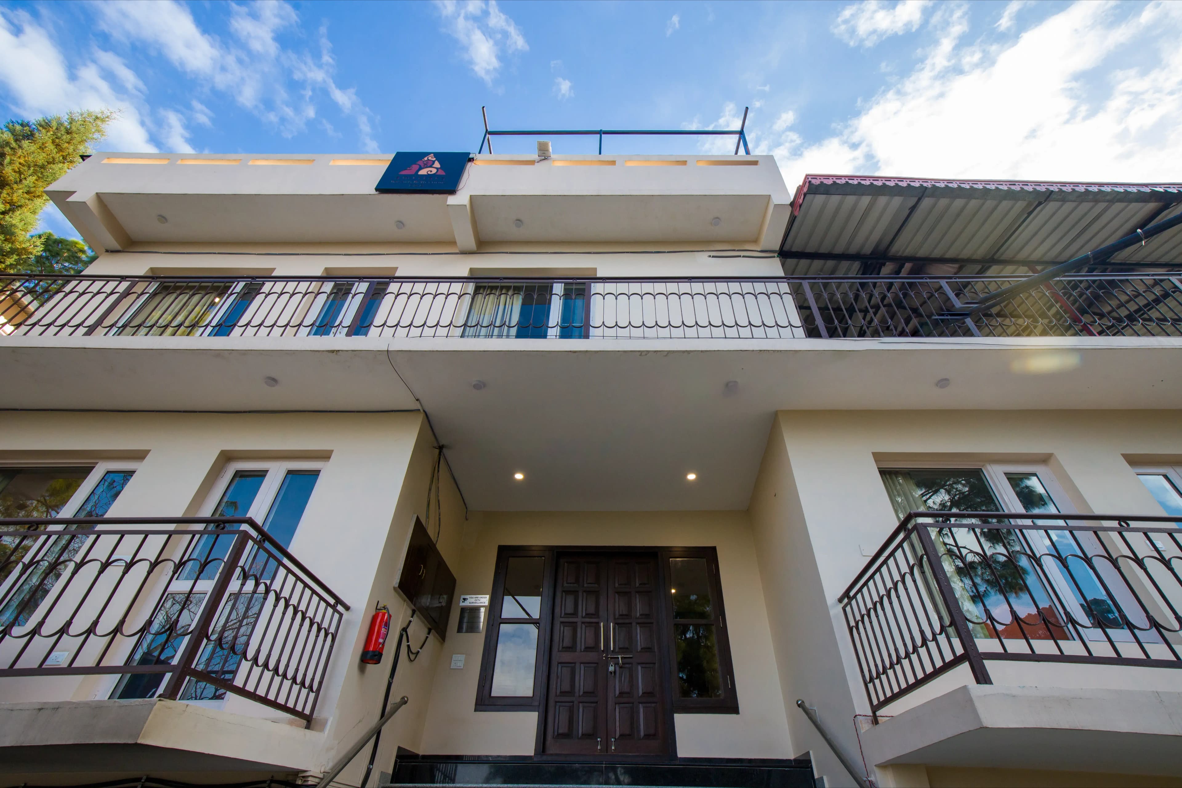 Captain’s Nest | 3-BHK Hilltop Hideaway With Garden & Scenic Views - Image 41