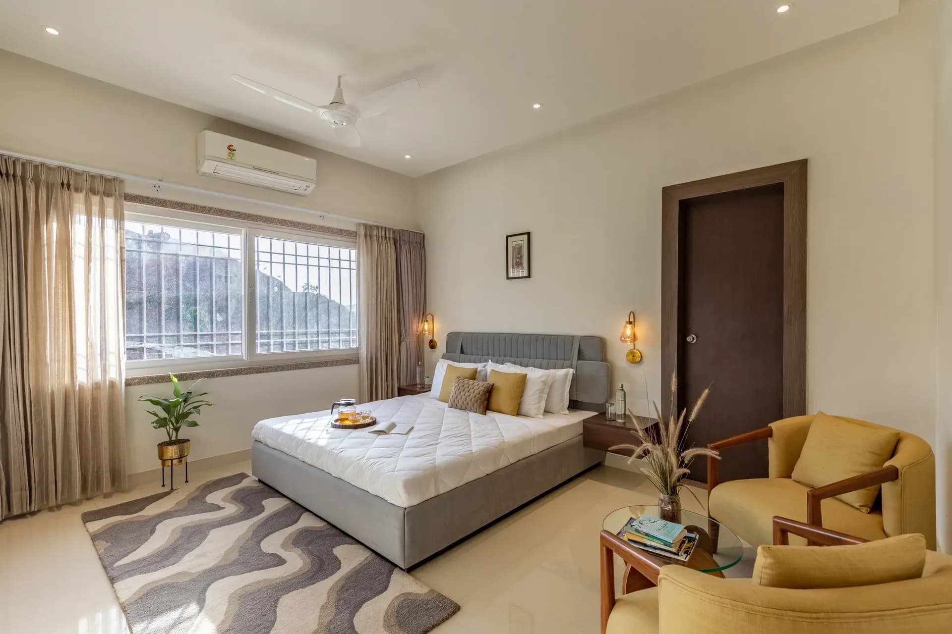 Shourya Zenna | 3-BHK | Pvt Pool & Garden | Terrace | Scenic Views - Image 19